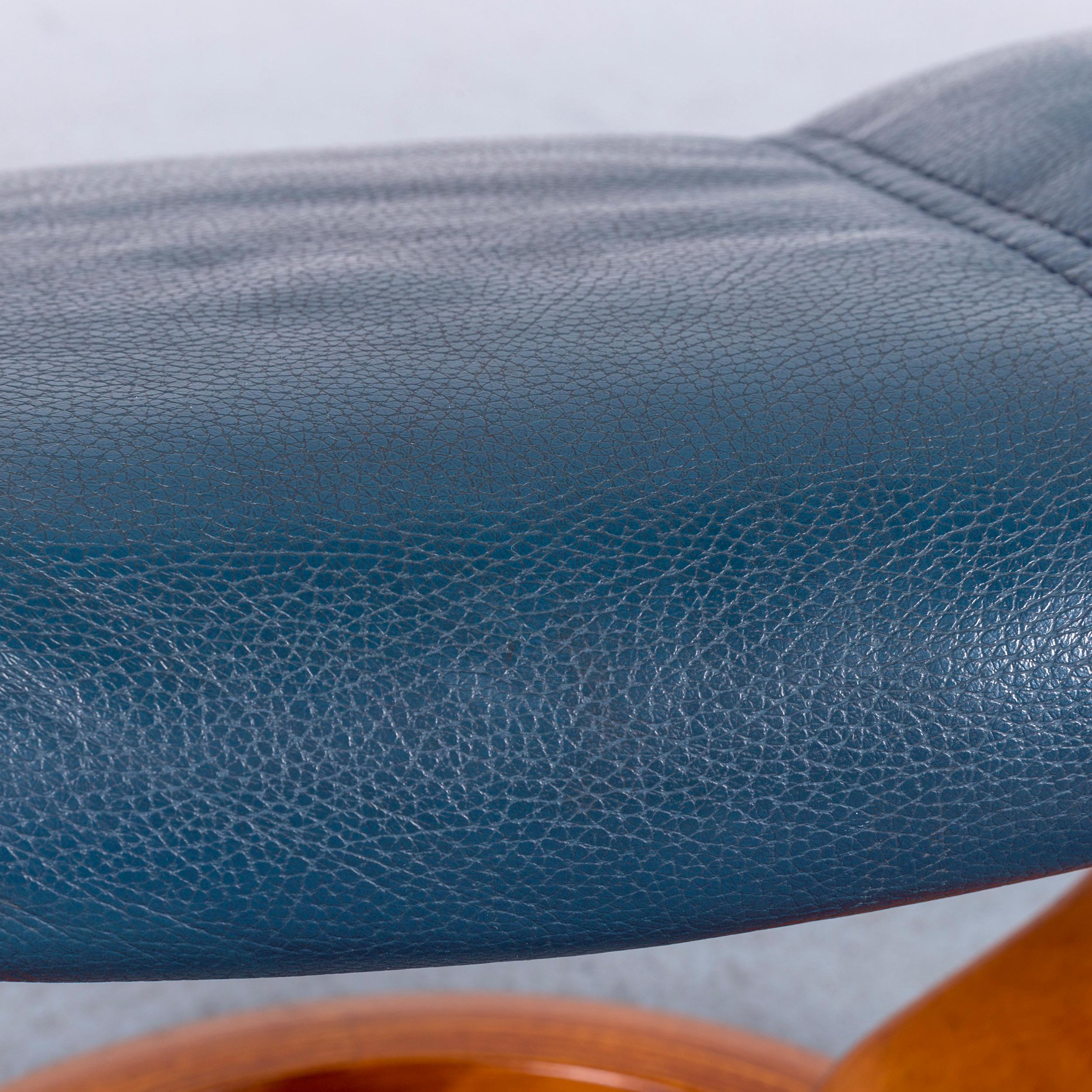 Ekornes Stressless Leather Corner Sofa Blue and Foot-Stool 8