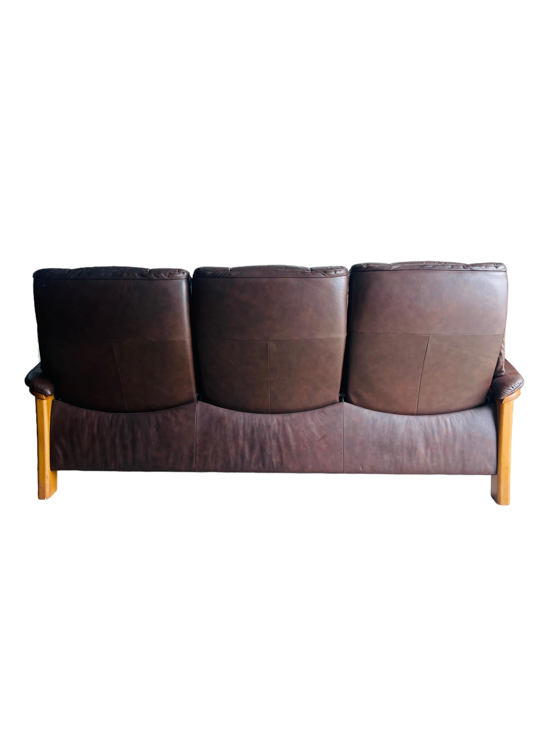 Ekornes Stressless Leather Sofa  6