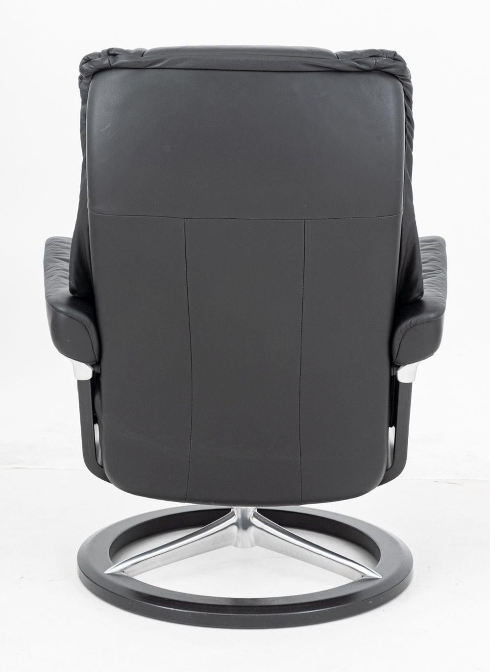 Aluminium Ekornes Stressless - Chaise longue et pouf en vente