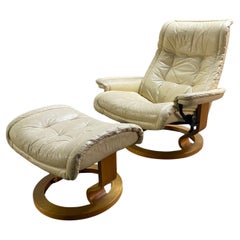 Used Ekornes Stressless Lounge Chair and Ottoman in Cream Leather and Bentwood Frame
