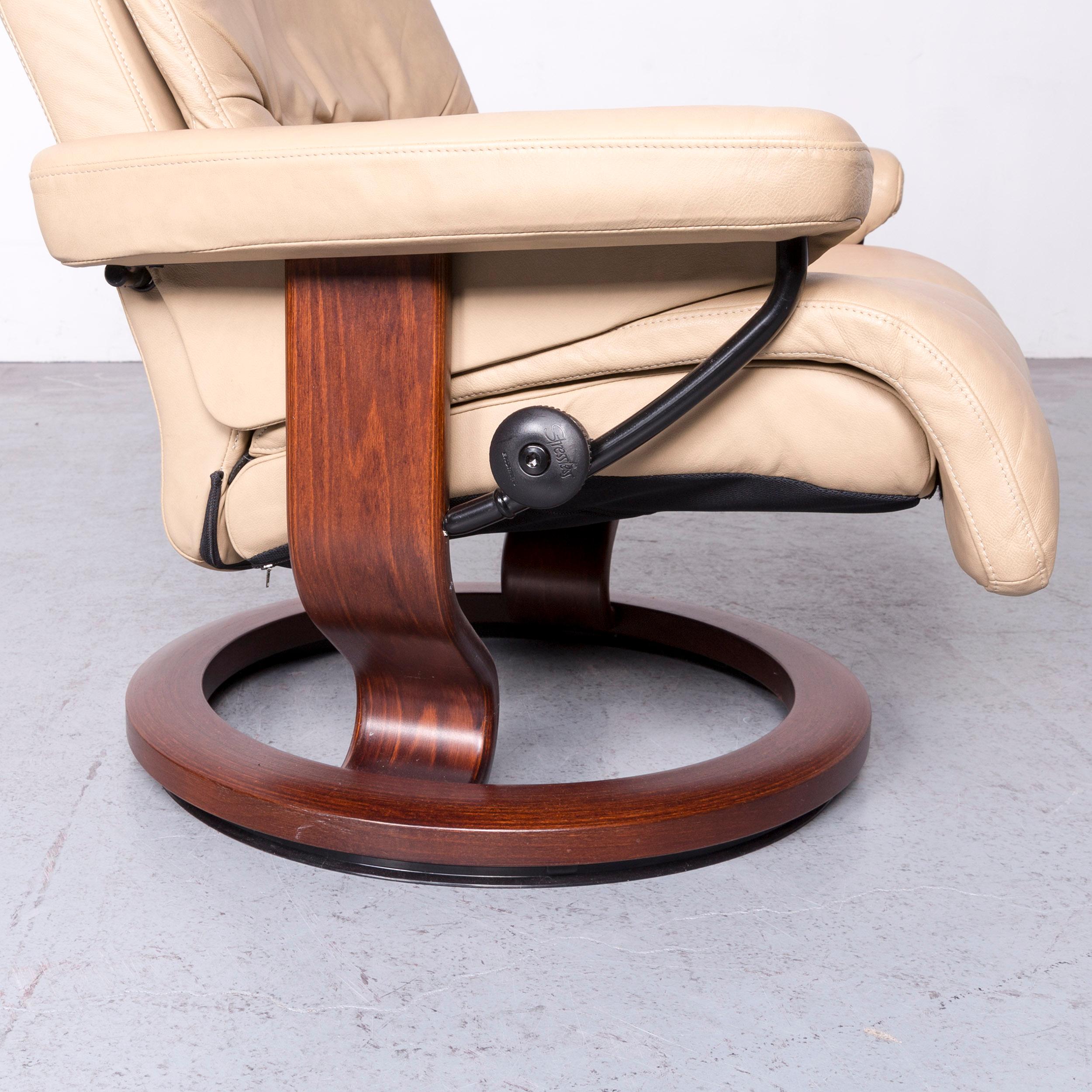 Ekornes Stressless Memphis L Set di poltrone in pelle beige Sedia moderna reclinabile 1