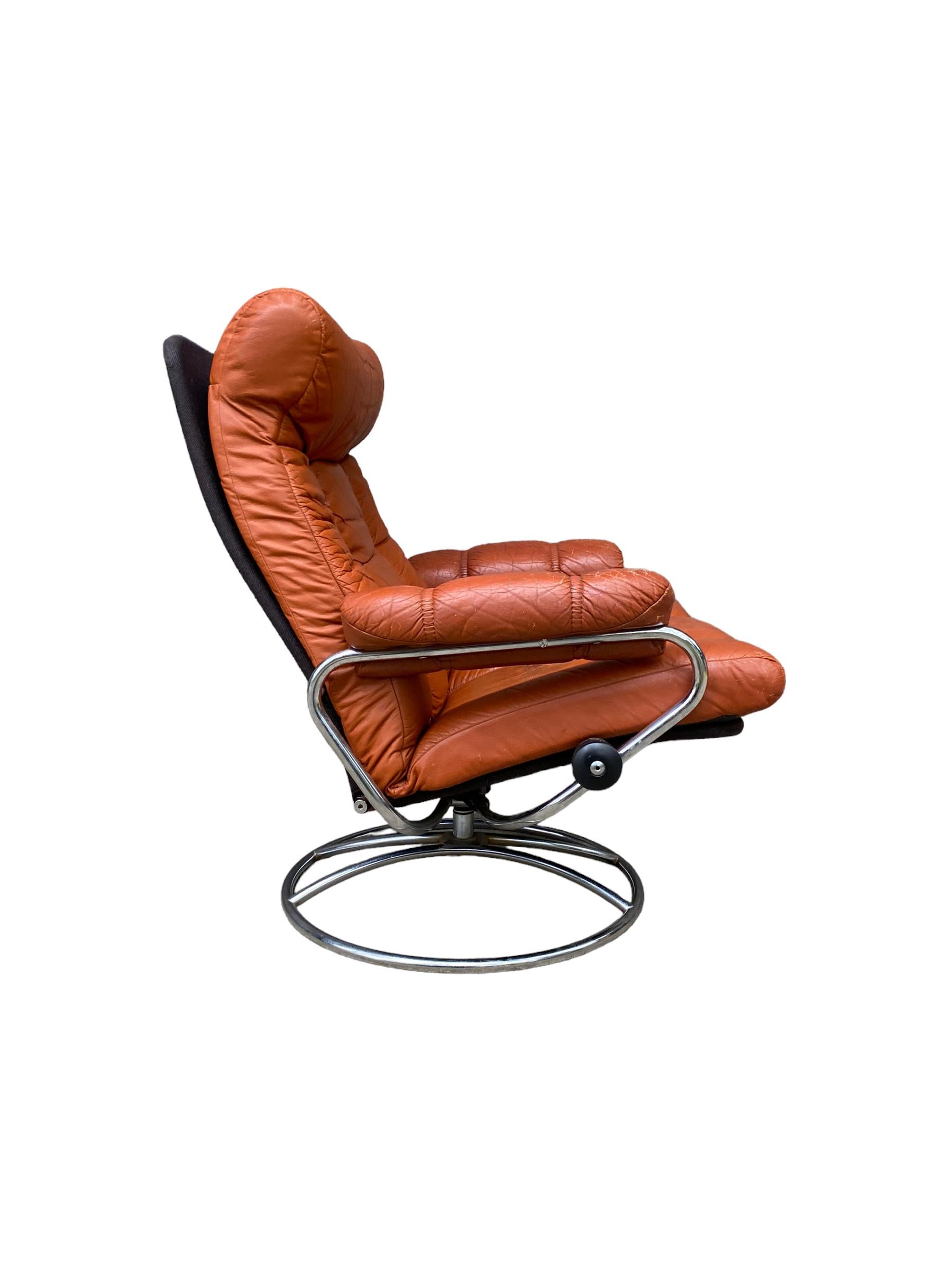 Ekornes Stressless Reclining Lounge Chair and Ottoman 1