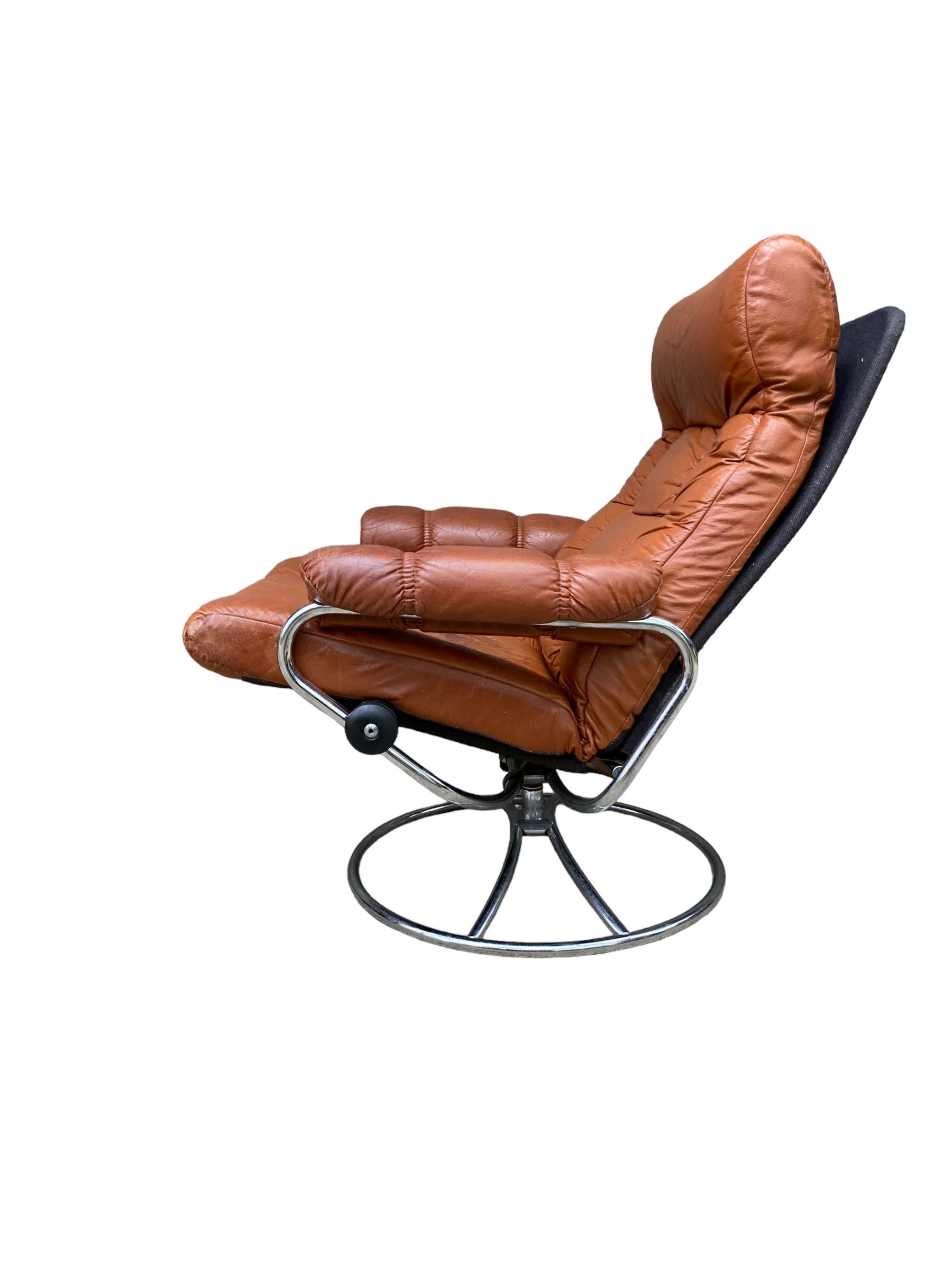 Leather Ekornes Stressless Reclining Lounge Chair and Ottoman