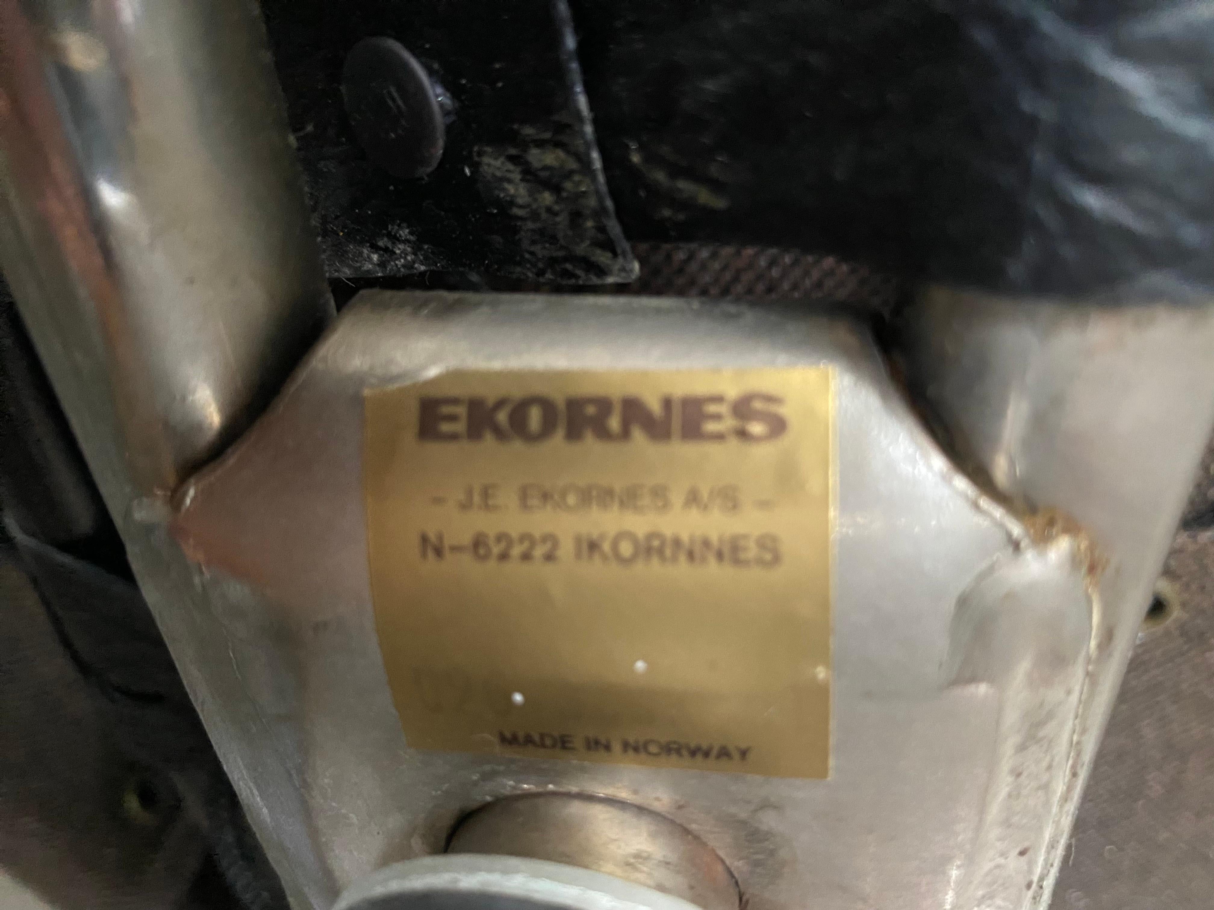 Ekornes Stressless Reclining Lounge Chair and Ottoman 5