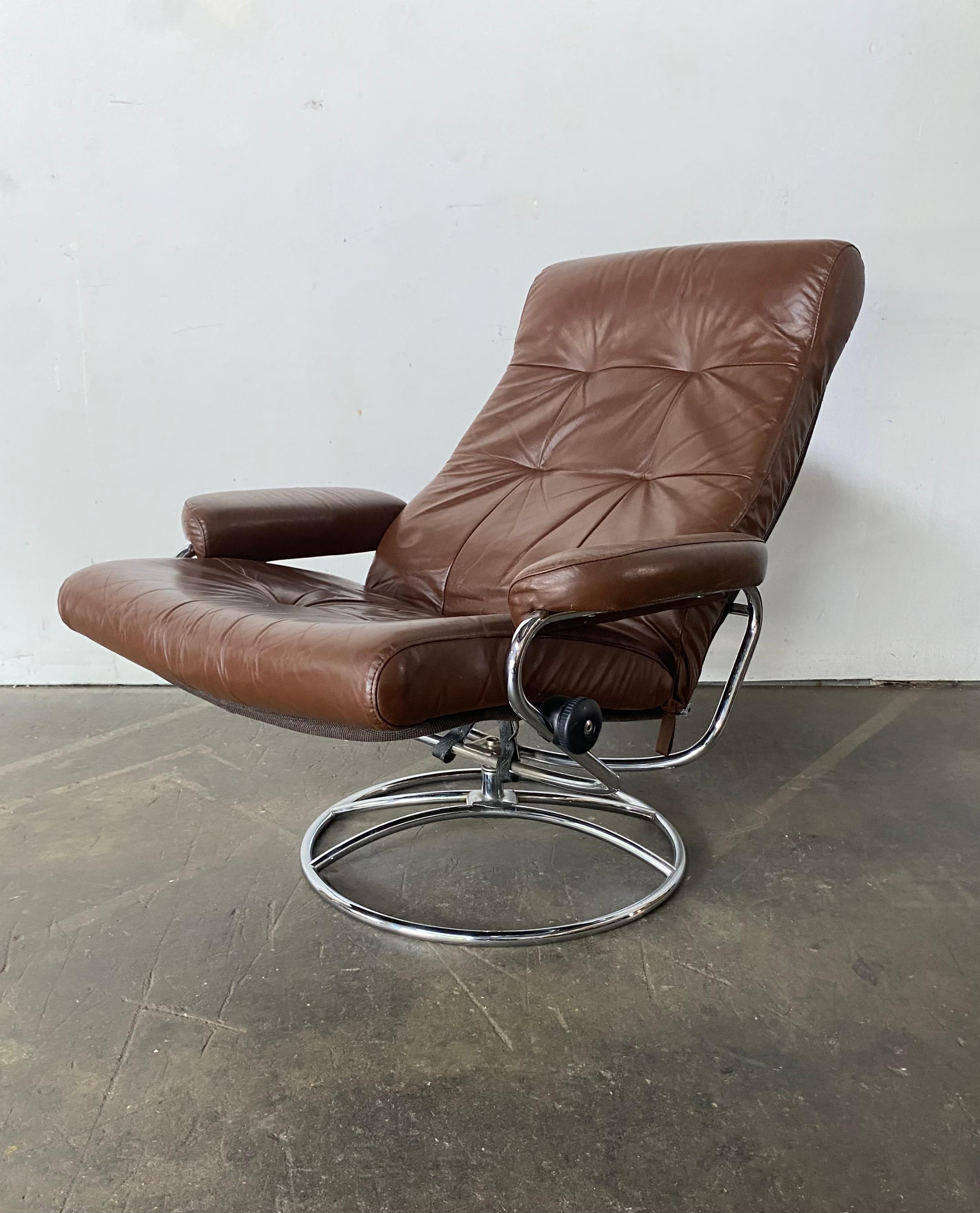 Mid-Century Modern Ekornes Stressless Reclining Lounge Chair and Ottoman