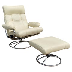 Retro Ekornes Stressless Reclining Lounge Chair and Ottoman