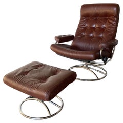 Stressloser Liegesessel und Ottomane von Ekornes