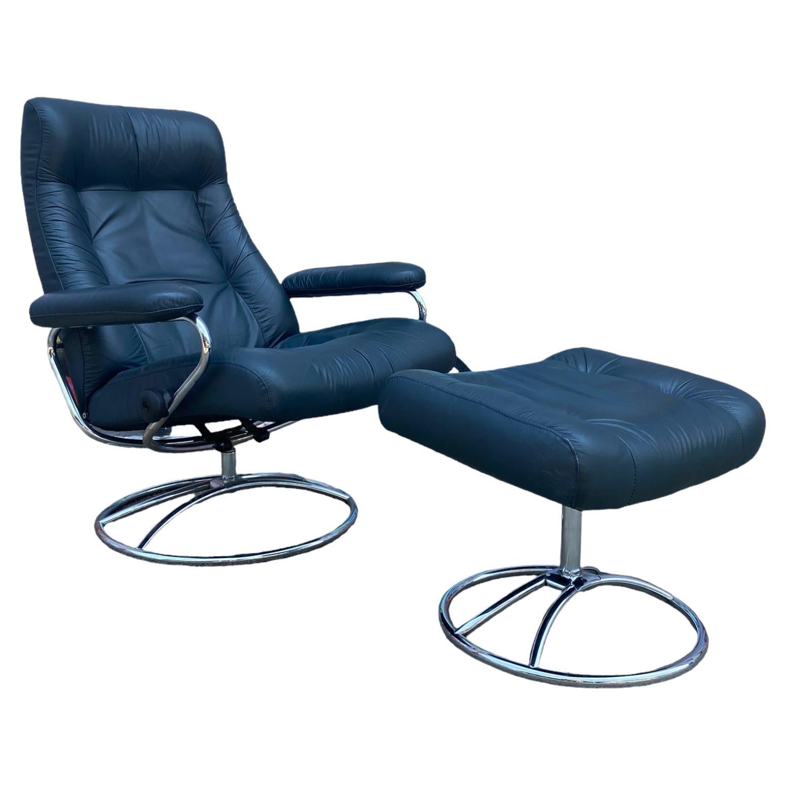 Ekornes Stressless Reclining Lounge Chair and Ottoman in Navy Blue