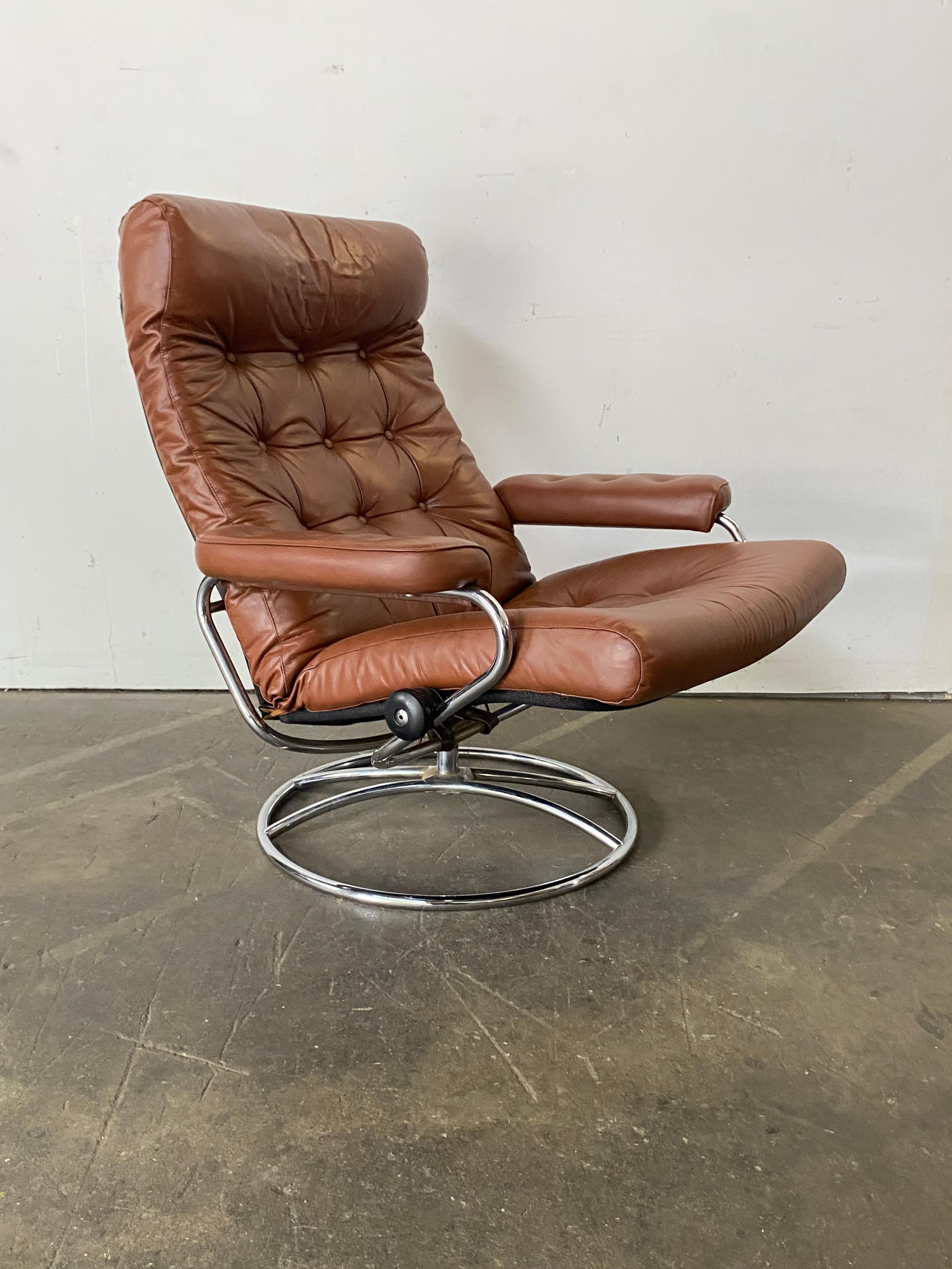Ekornes Stressless Reclining Lounge Chair 2