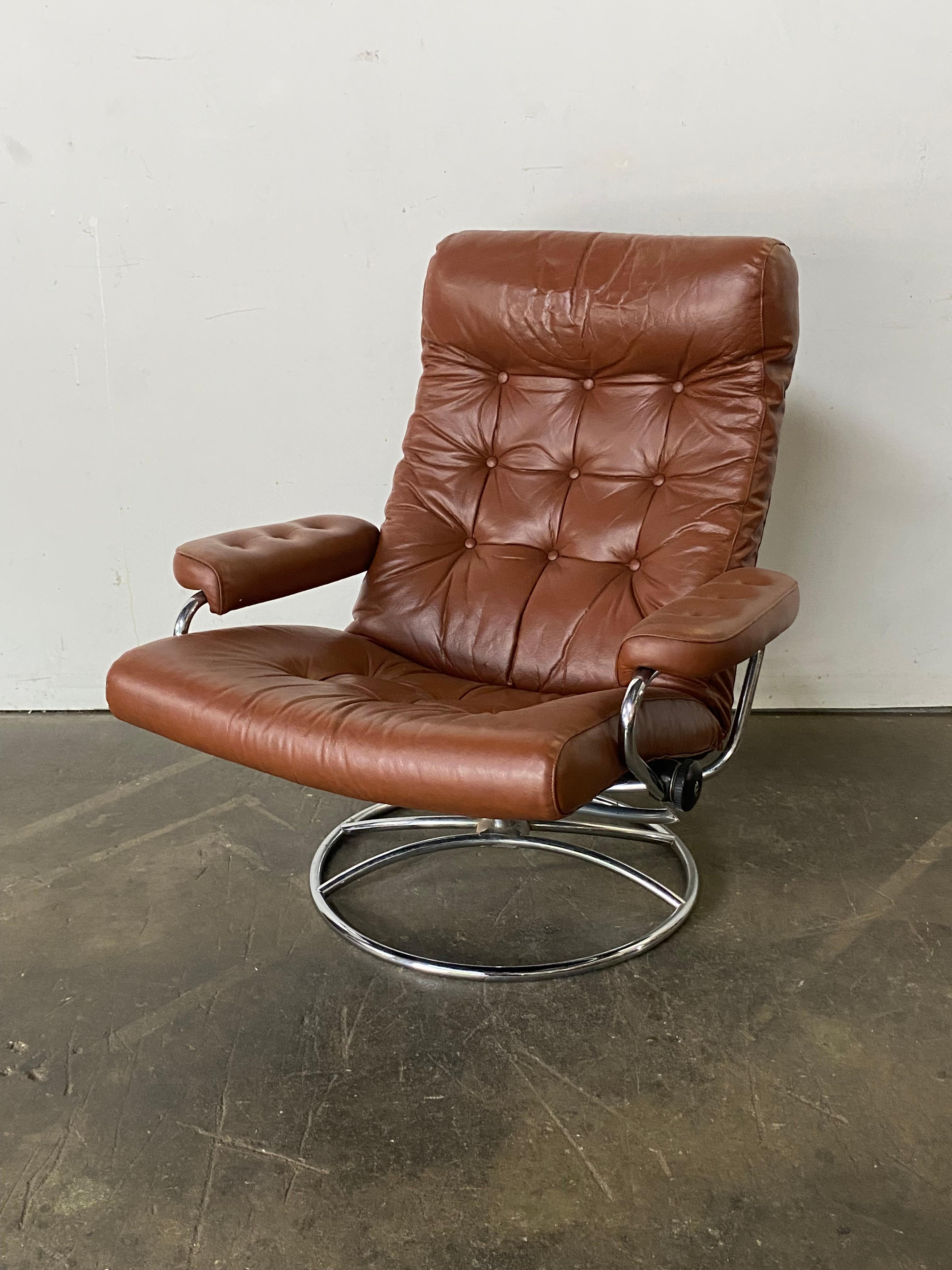 Ekornes Stressless Reclining Lounge Chair 7