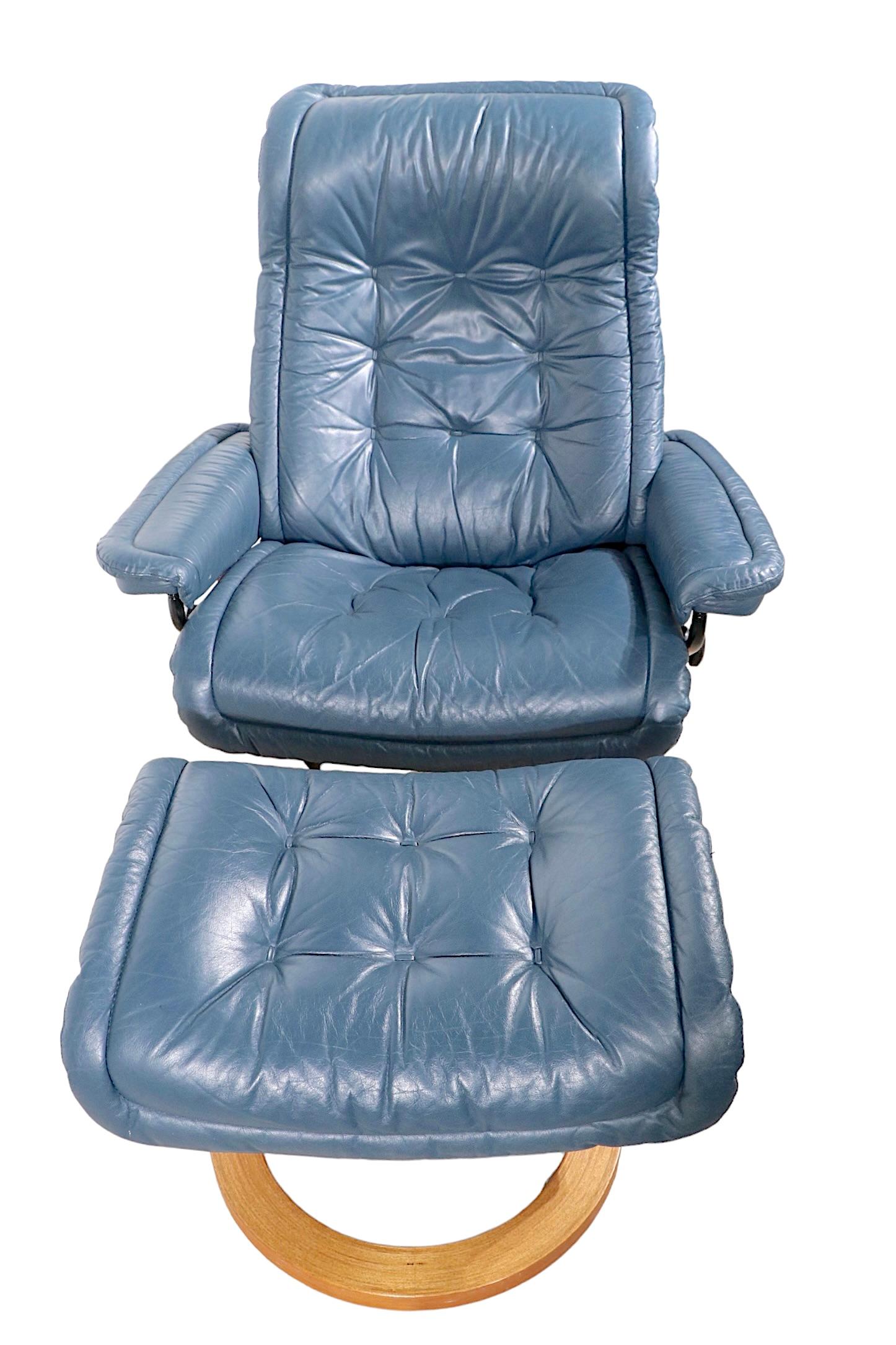 Scandinavian Modern Ekornes Stressless Reclining Lounge Chair with matching Ottoman Made in Norway 