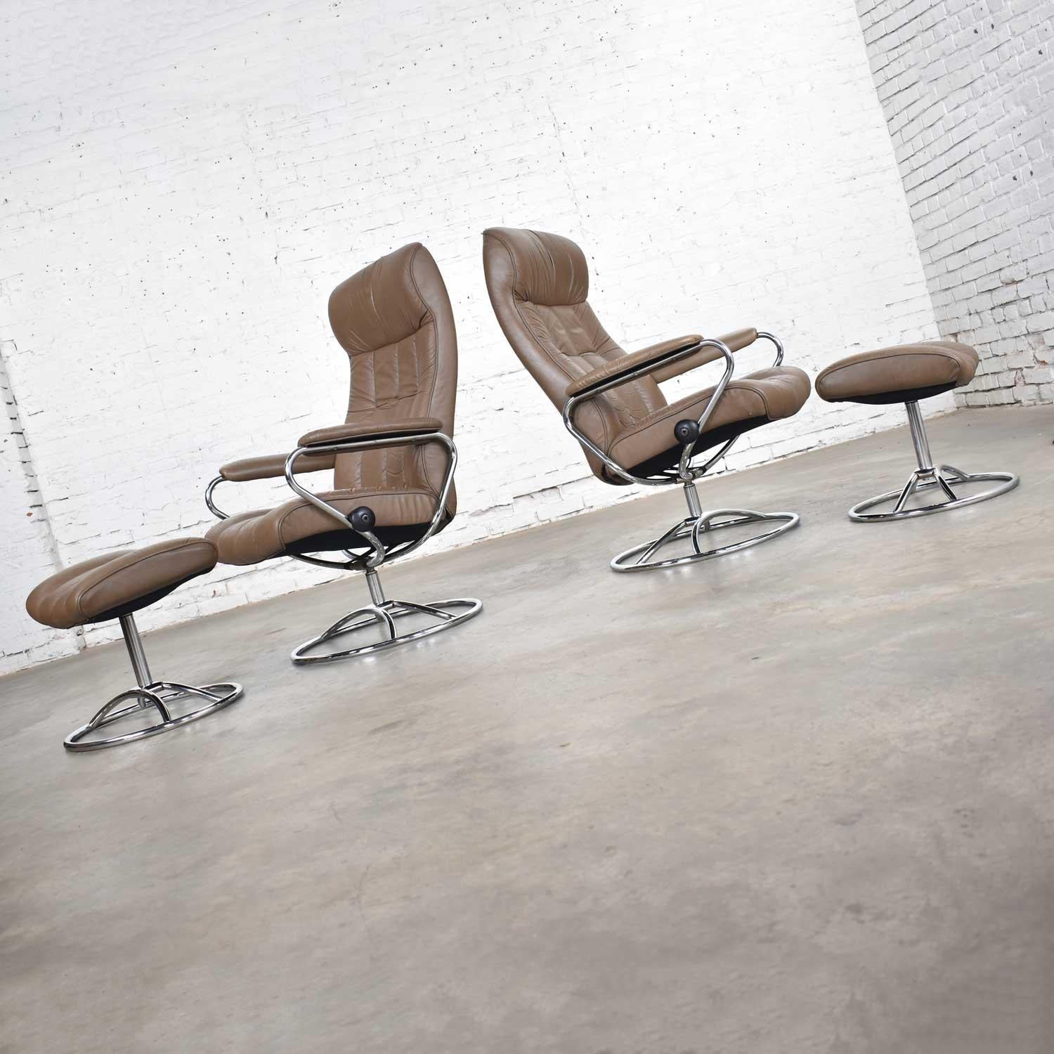 Norwegian Ekornes Stressless Scandinavian Modern Lounge Chairs & Ottomans Leather & Chrome