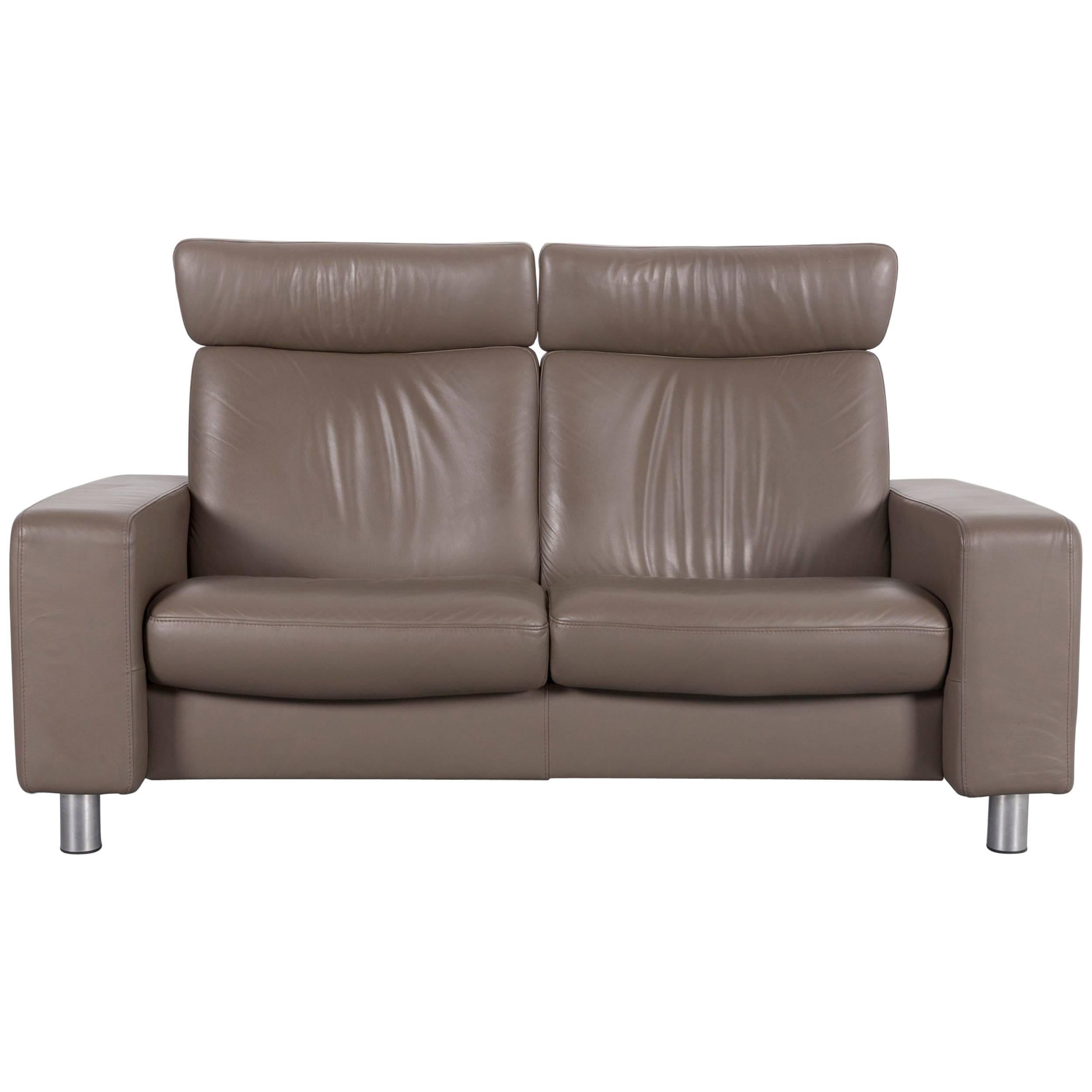 Ekornes Stressless Sofa Brown Leather Two-Seat Recliner For Sale