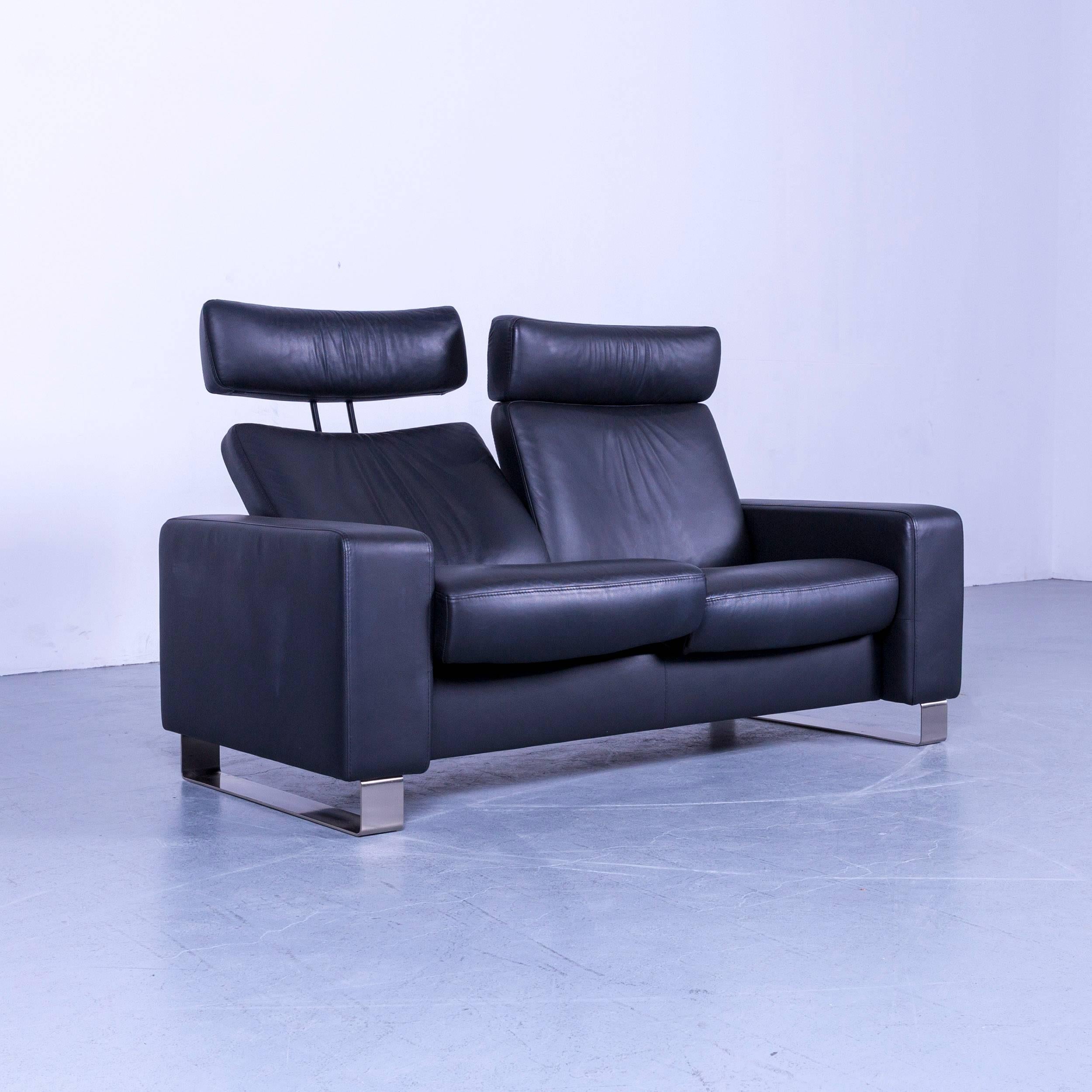 Nous vous présentons un Ekornes Stressless space leather sofa black recliner 

















 