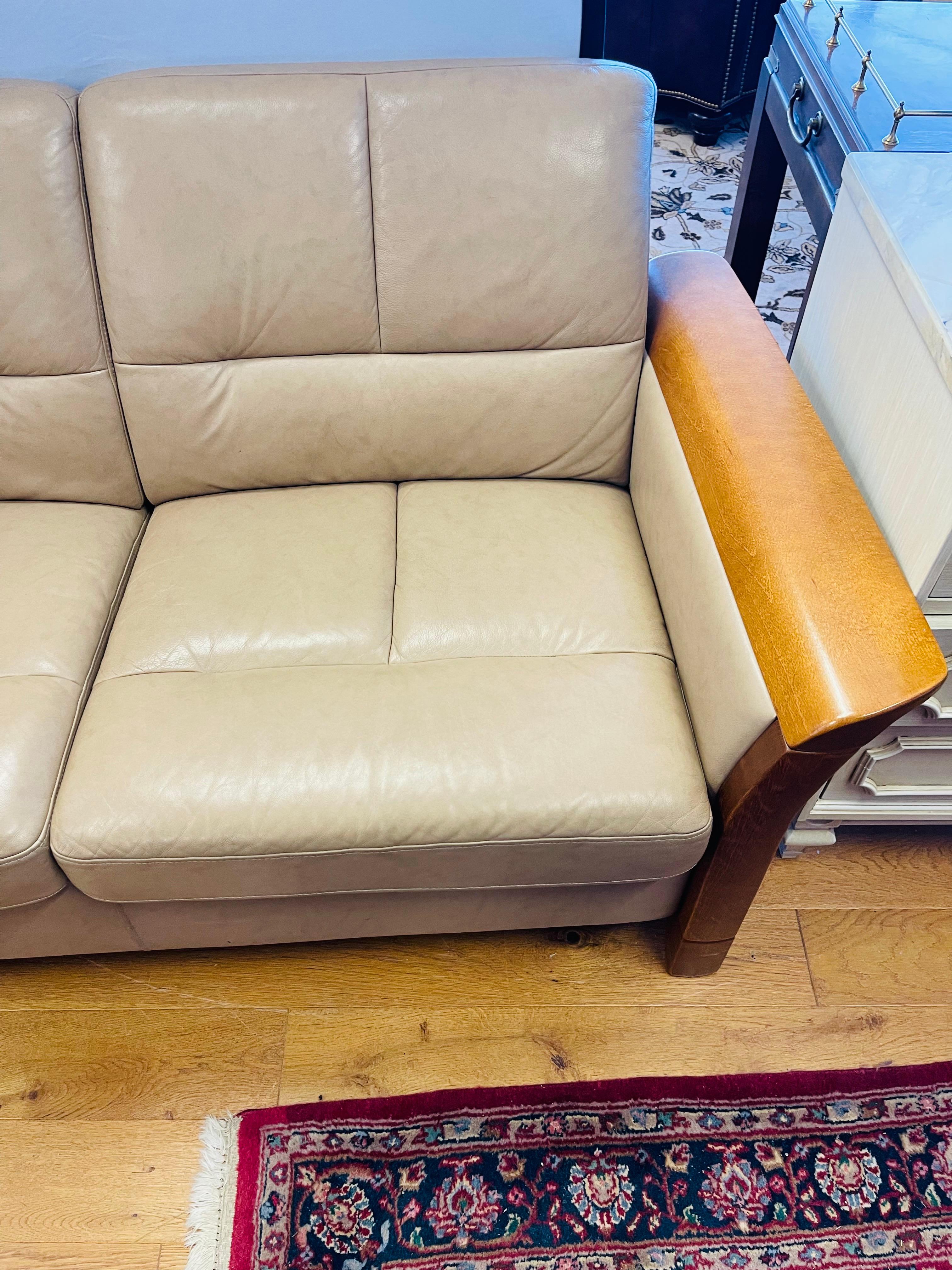 Ekornes Stressless Teak & Leather Oslo Sofa Scandinavian Modern Made in Norway 1