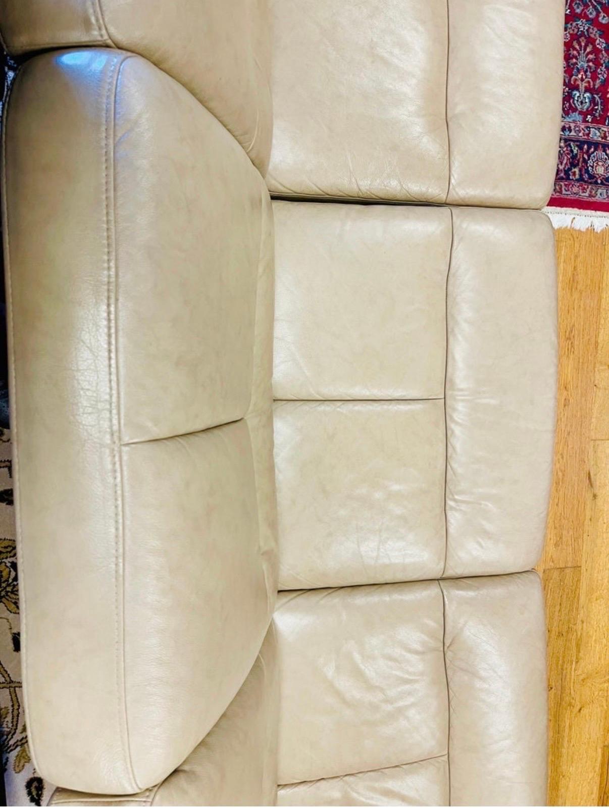 Ekornes Stressless Sofá Oslo de teca y piel Moderno escandinavo Fabricado en Noruega en venta 1