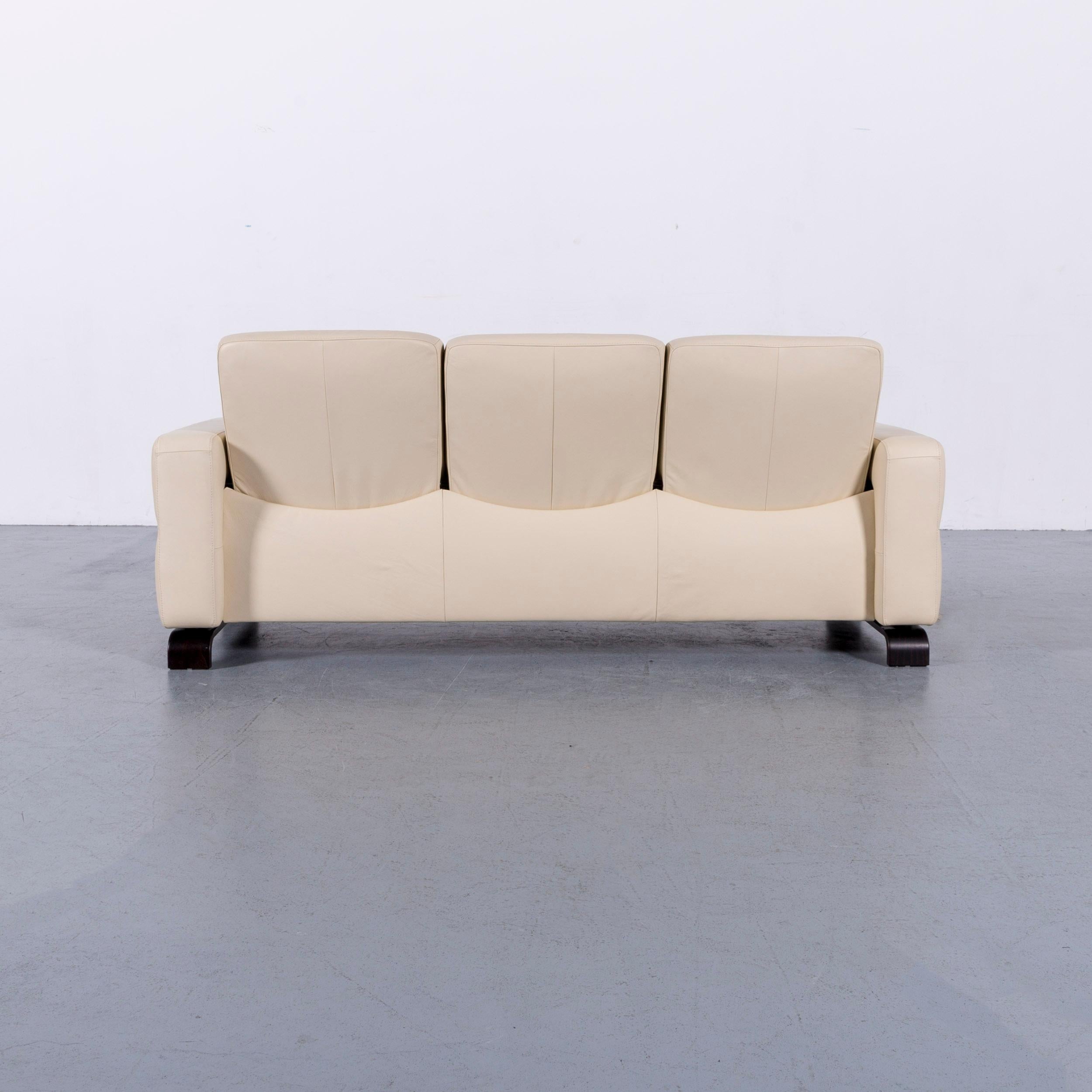 Ekornes Stressless Wave Sofa Off-White Leather Three-Seat Recliner 2