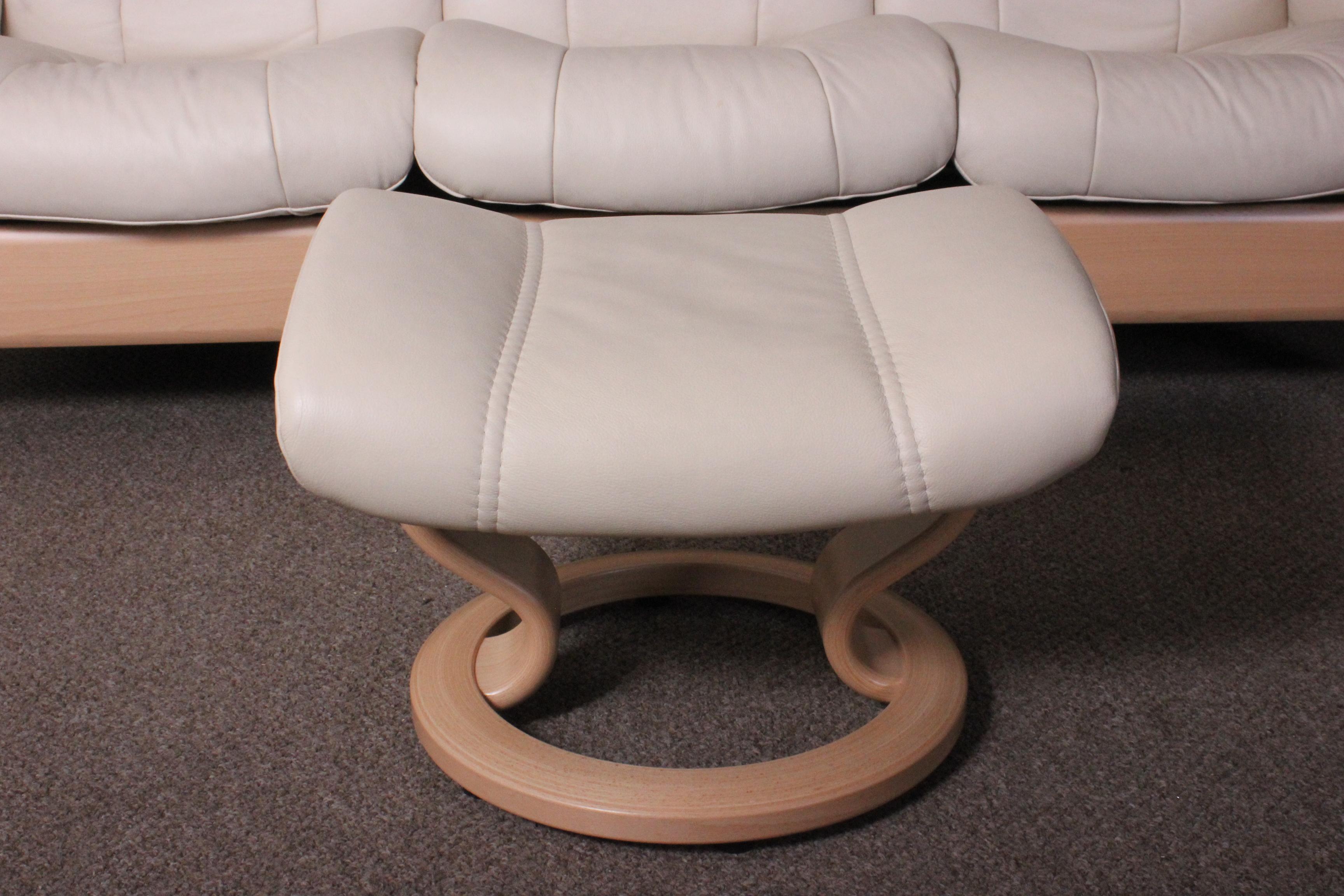 Ekornes Stressless Windsor Sofas, Chair and Footstool 2