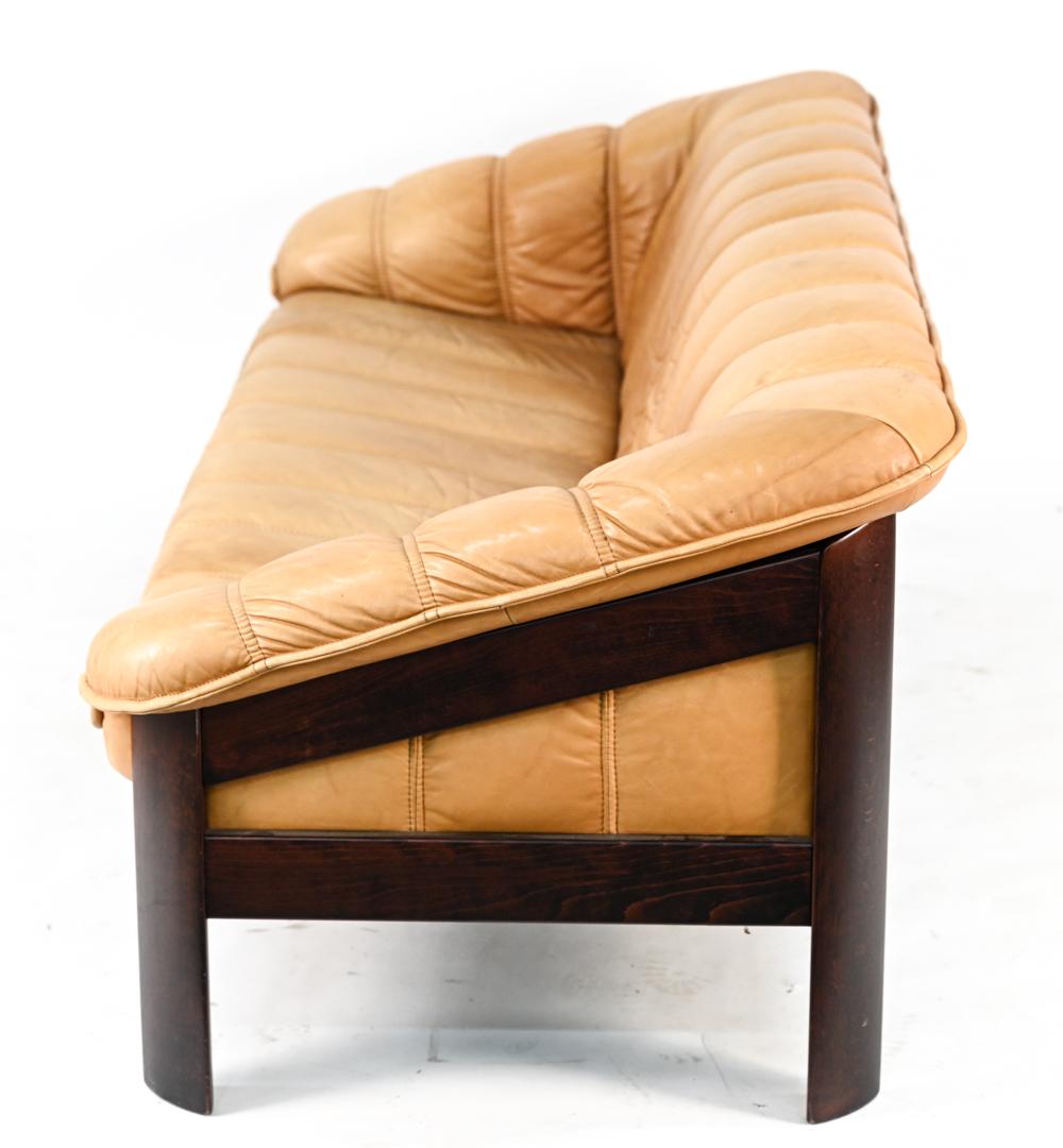 Ekorness Norway Mid-Century Sofa & Loveseat in Brandy Leather 5