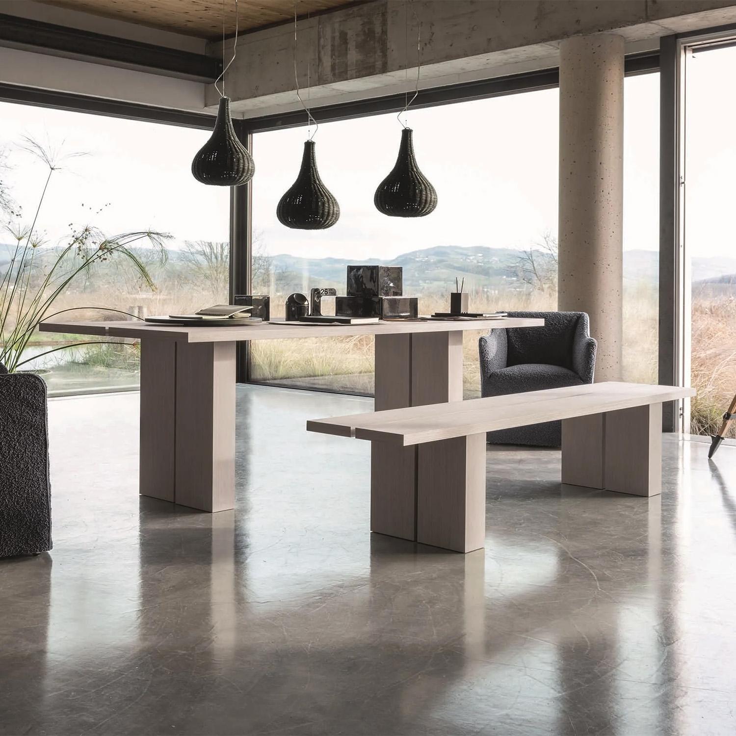 Bois Table à manger Ekta en vente