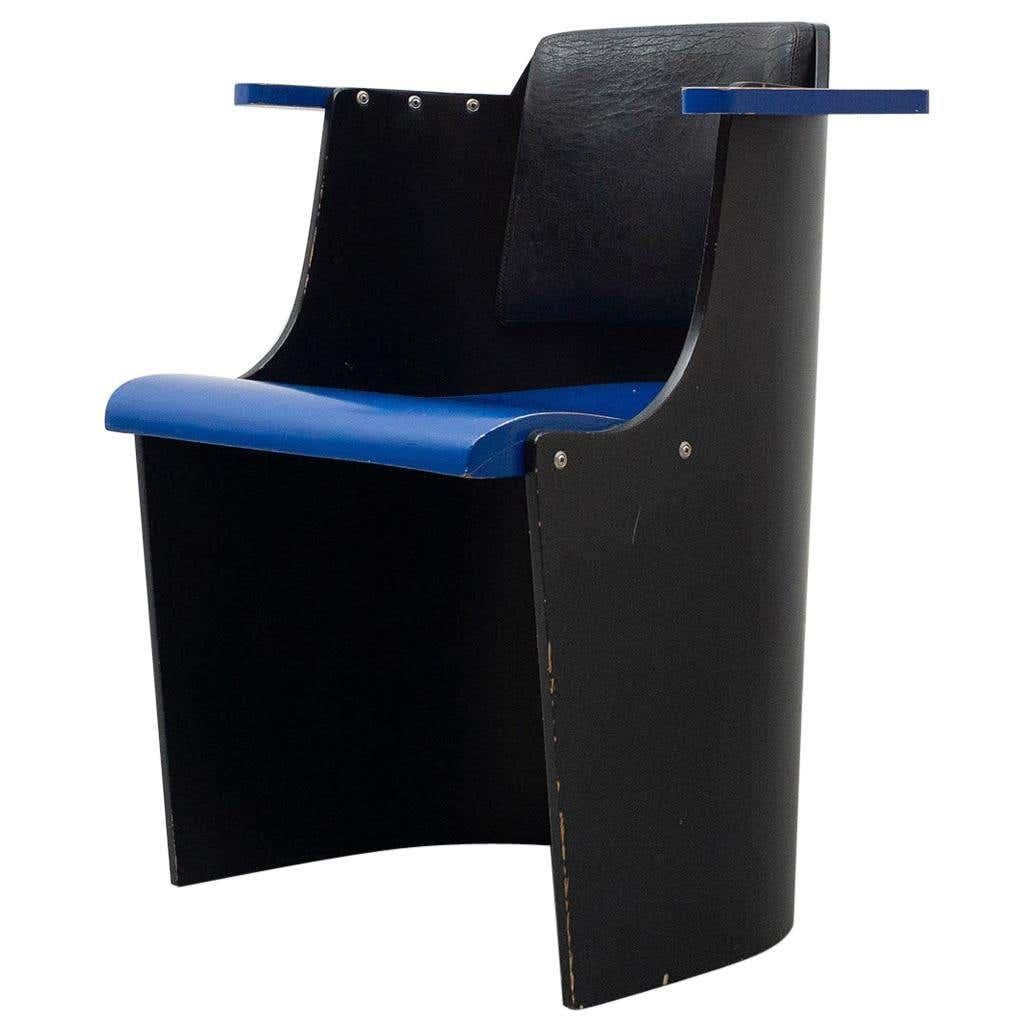 El Lissitzky D61 Black and Blue Chair Bauhaus Style for Tecta, circa 1970 For Sale 12
