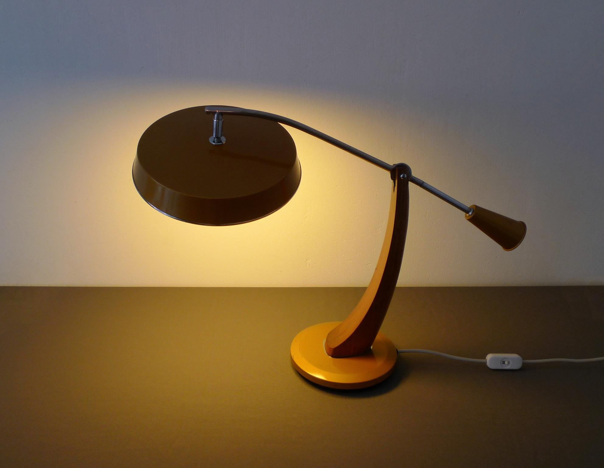 Metal El Presidente Pendulo Desk Lamp from Fase, Spain, 1960s