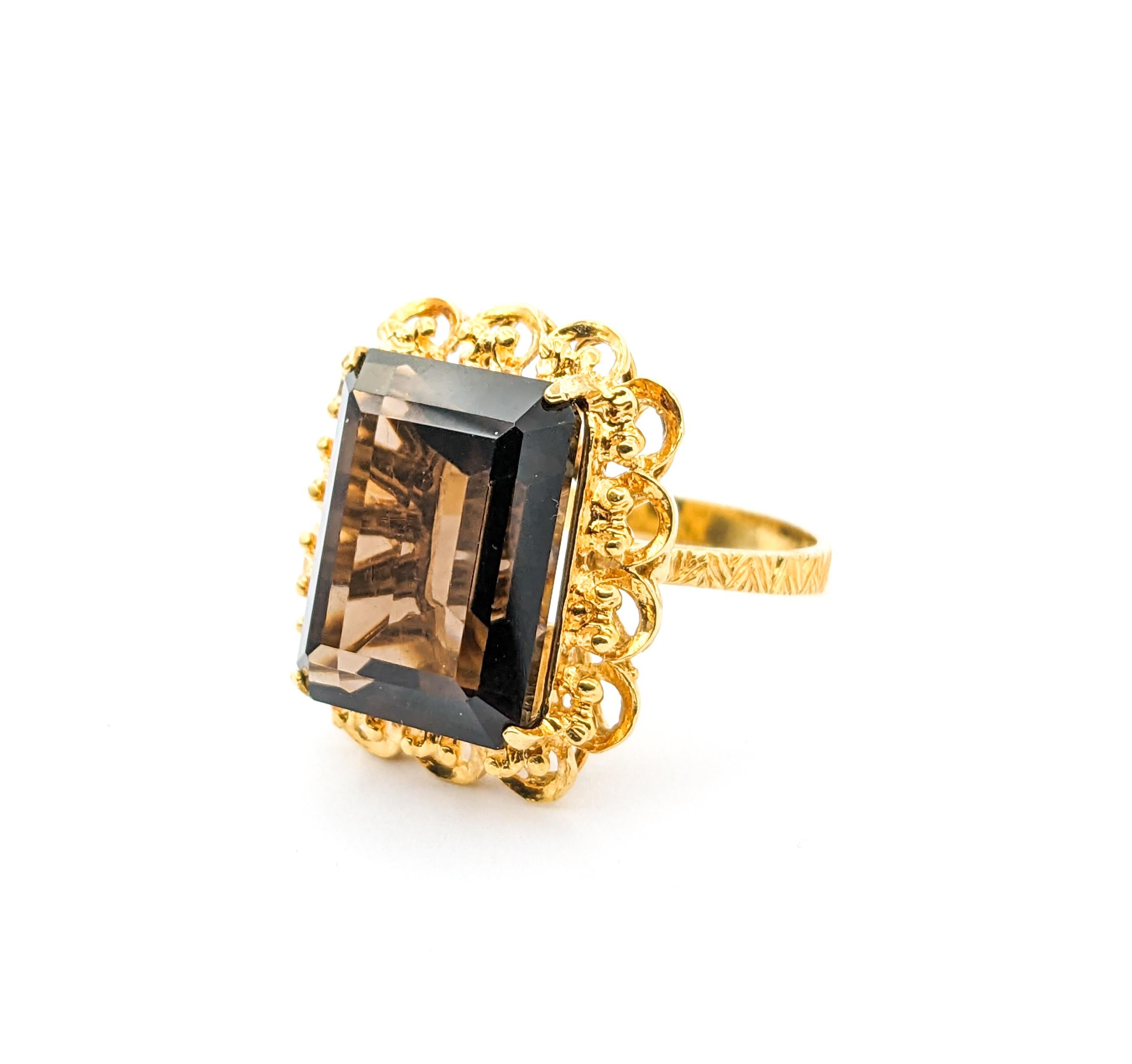 Elaborate 18k Smoky Quartz Cocktail Ring In Excellent Condition For Sale In Bloomington, MN