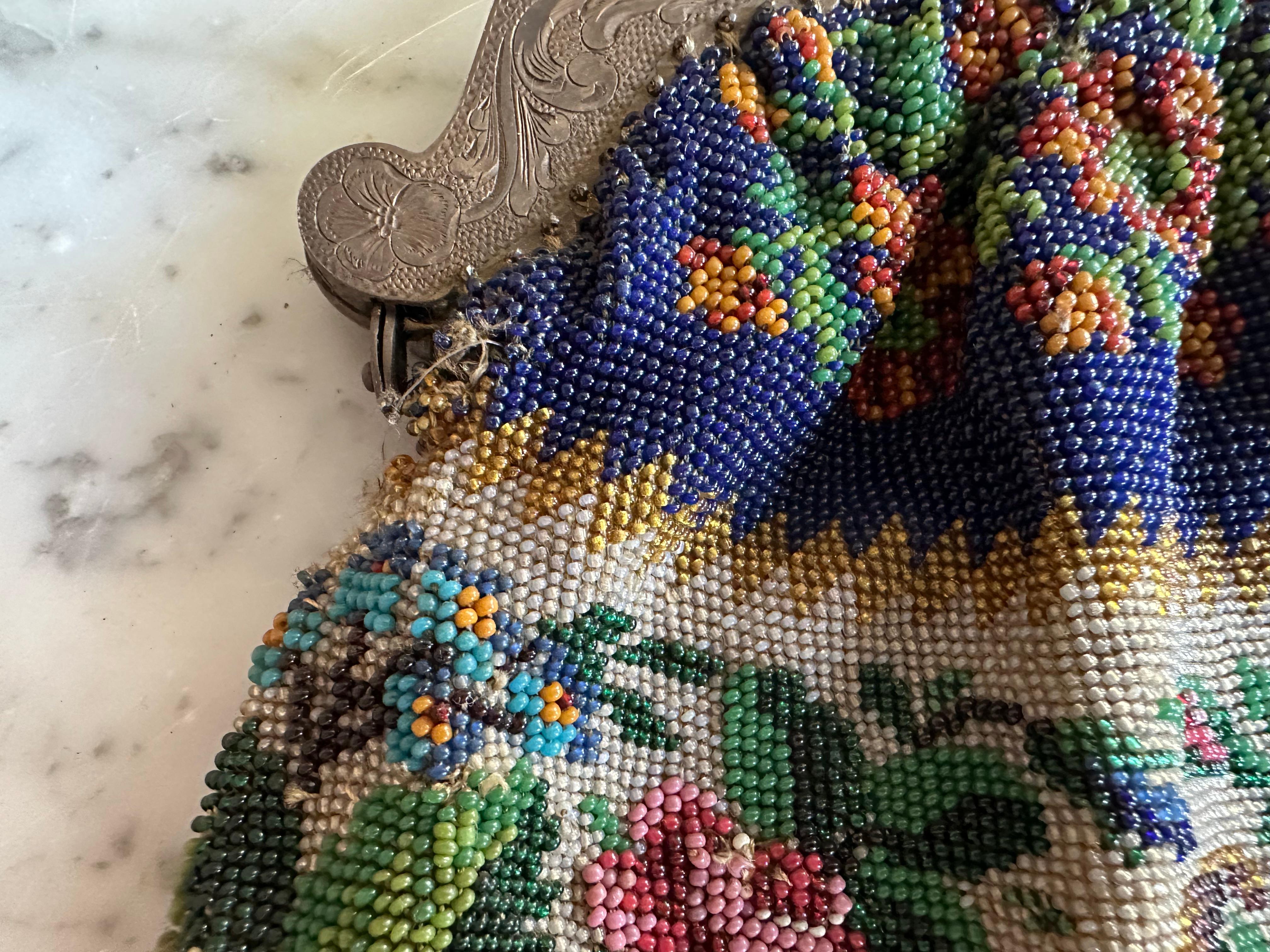 Elaborate Beaded Handbag with Cloisonné-Style Clasp, Historicism circa 1880 For Sale 4