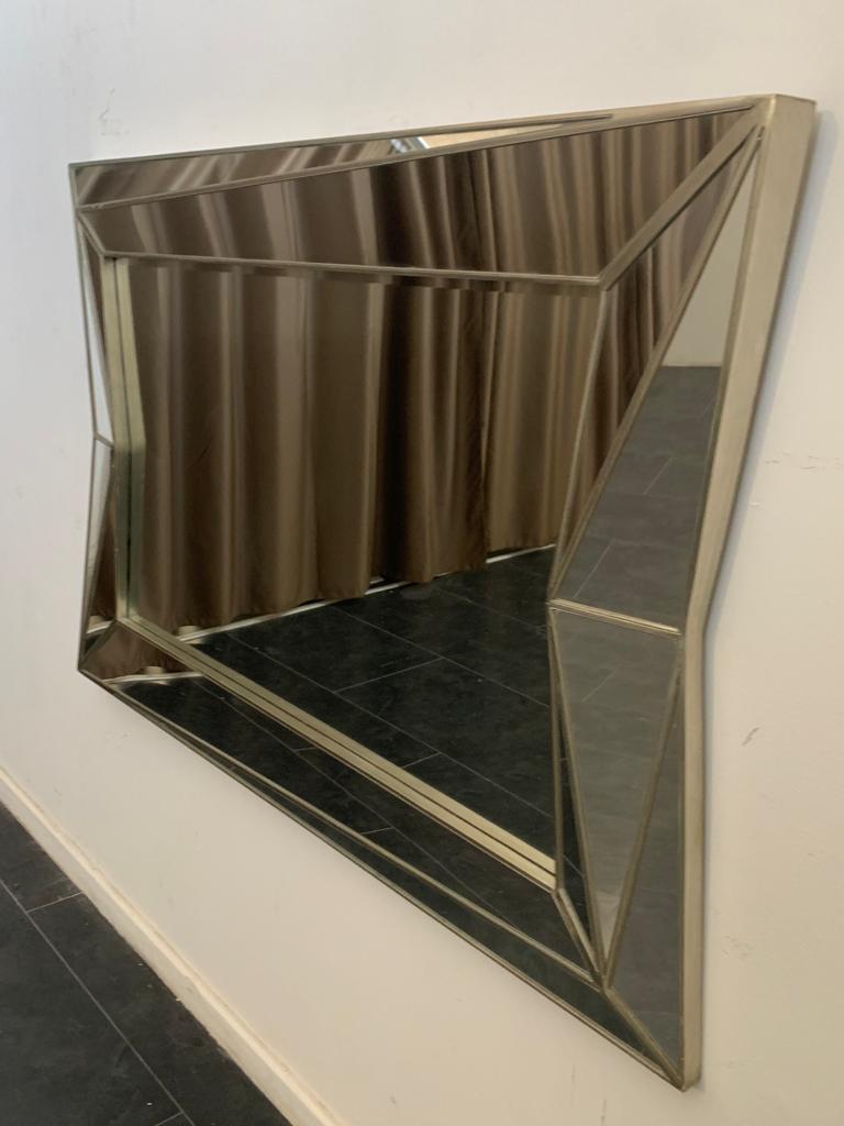 Aufwändiger kubischer Taste-Spiegel im Stil von Serge Roche, 1970er Jahre (Silber) im Angebot