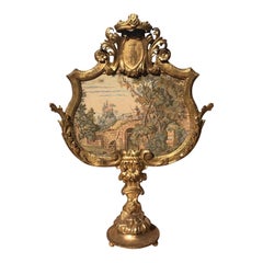 Pantalla de chimenea elaborada en madera de giltwood tallada en Italia