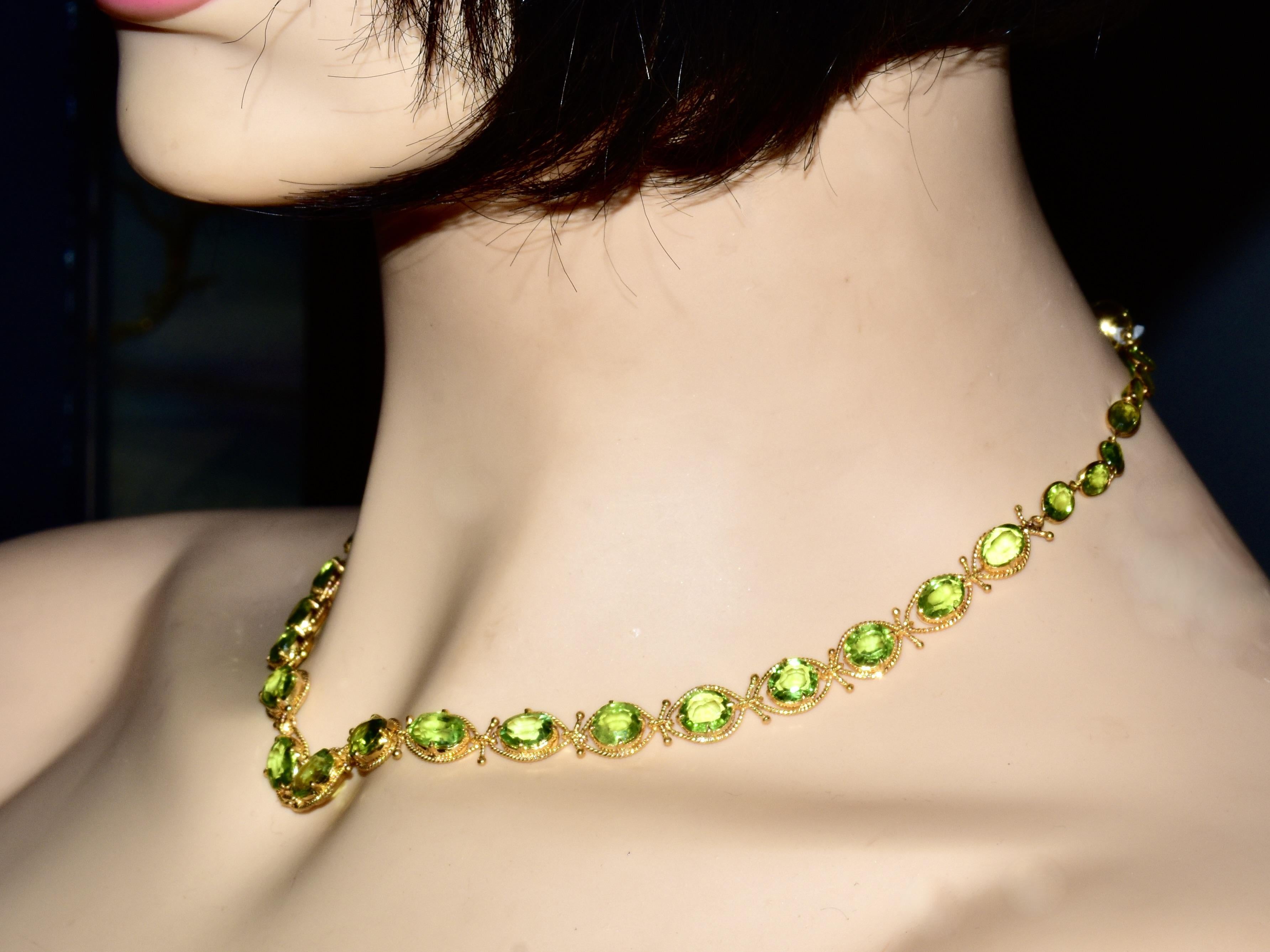 Elaborate Peridot, Emerald & Diamond Gold Pendant Contemporary Necklace & Brooch 10