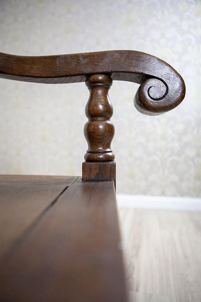 Elaborately Carved Oak Bench from the Early 20th Century 8
