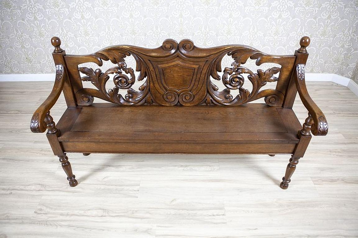 European Elaborately Carved Oak Bench from the Early 20th Century