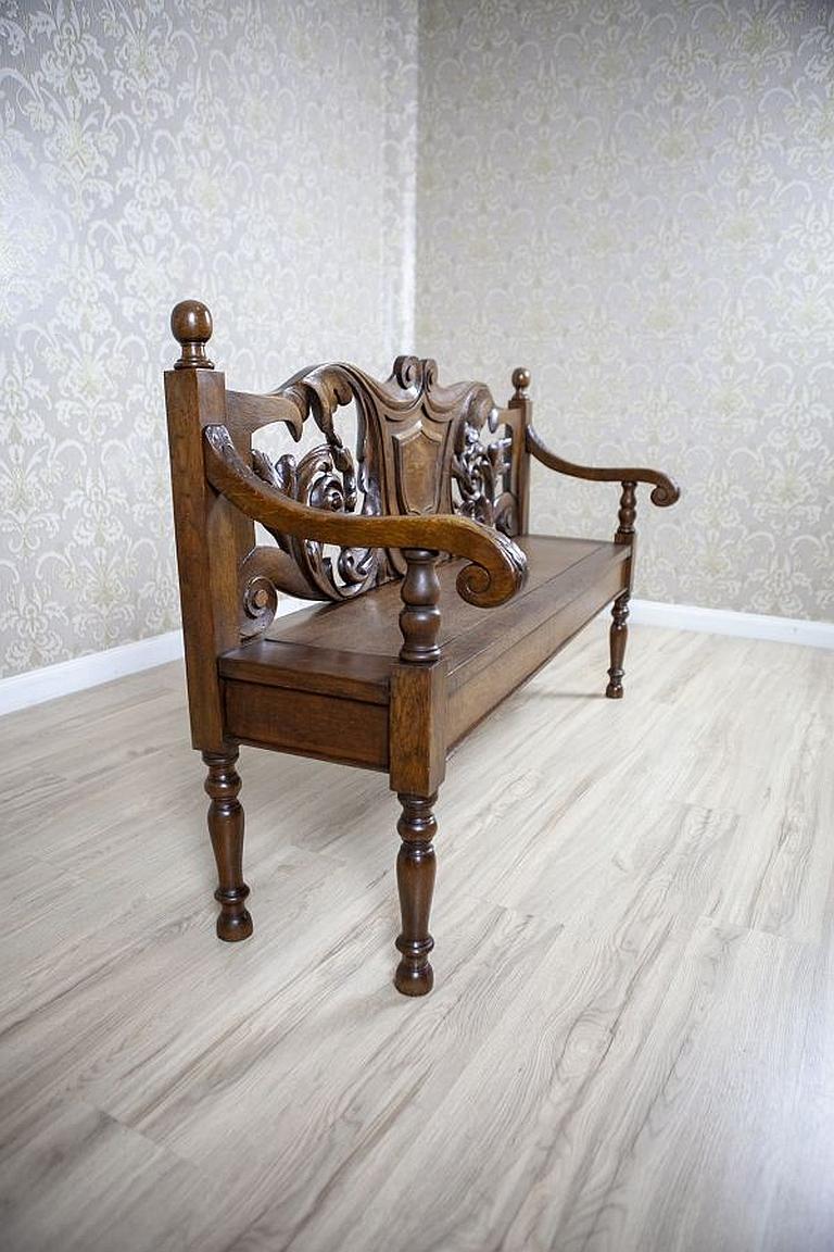 Elaborately Carved Oak Bench from the Early 20th Century 2