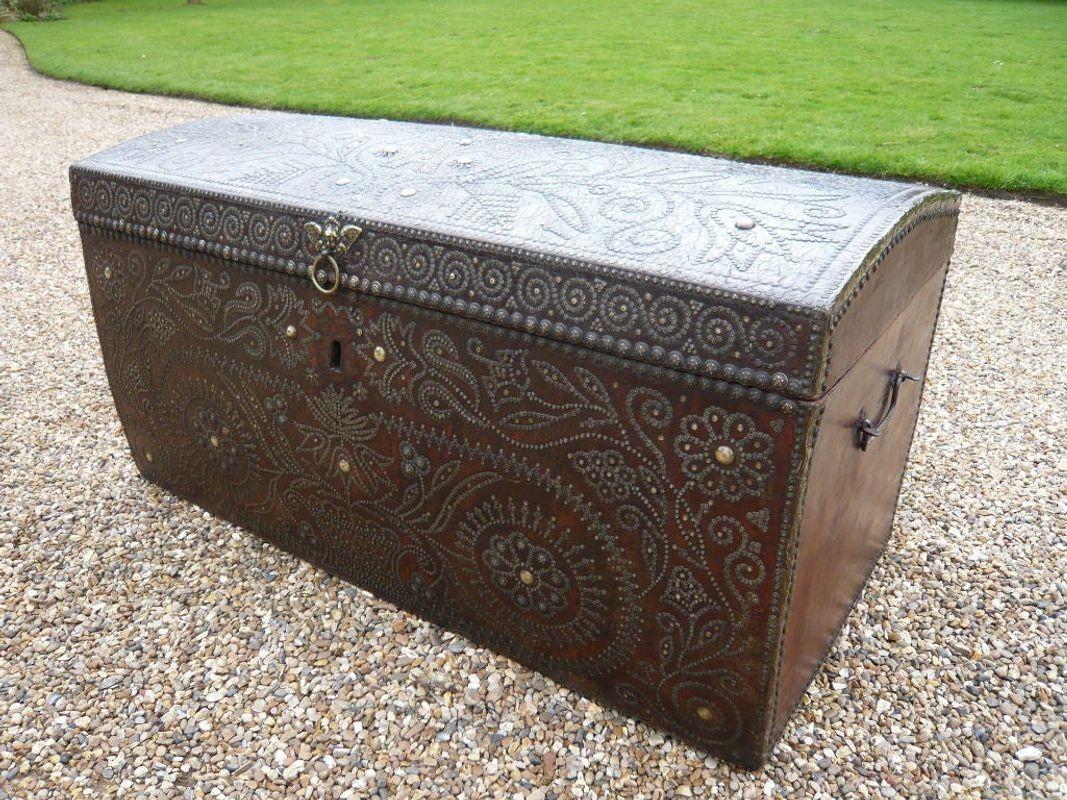 Elaborately Decorated 17th Century Studded Leather Traveling Trunk In Good Condition For Sale In Greenwich, CT