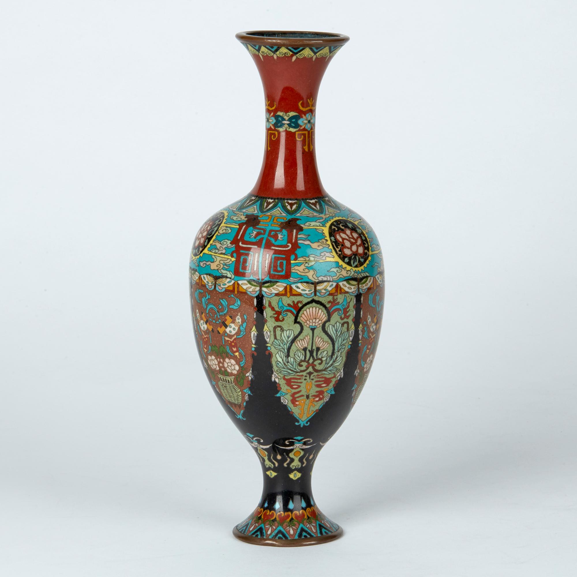 Cloissoné Elaborately Decorated Japanese Meiji Cloisonne Vase, 19th Century