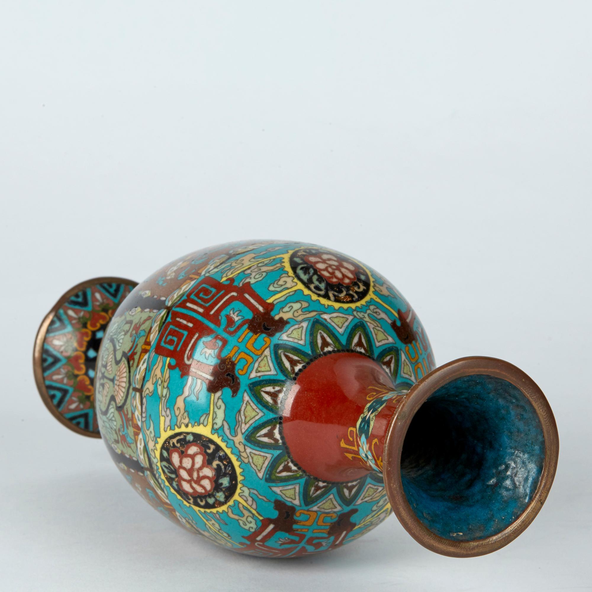 Elaborately Decorated Japanese Meiji Cloisonne Vase, 19th Century 1