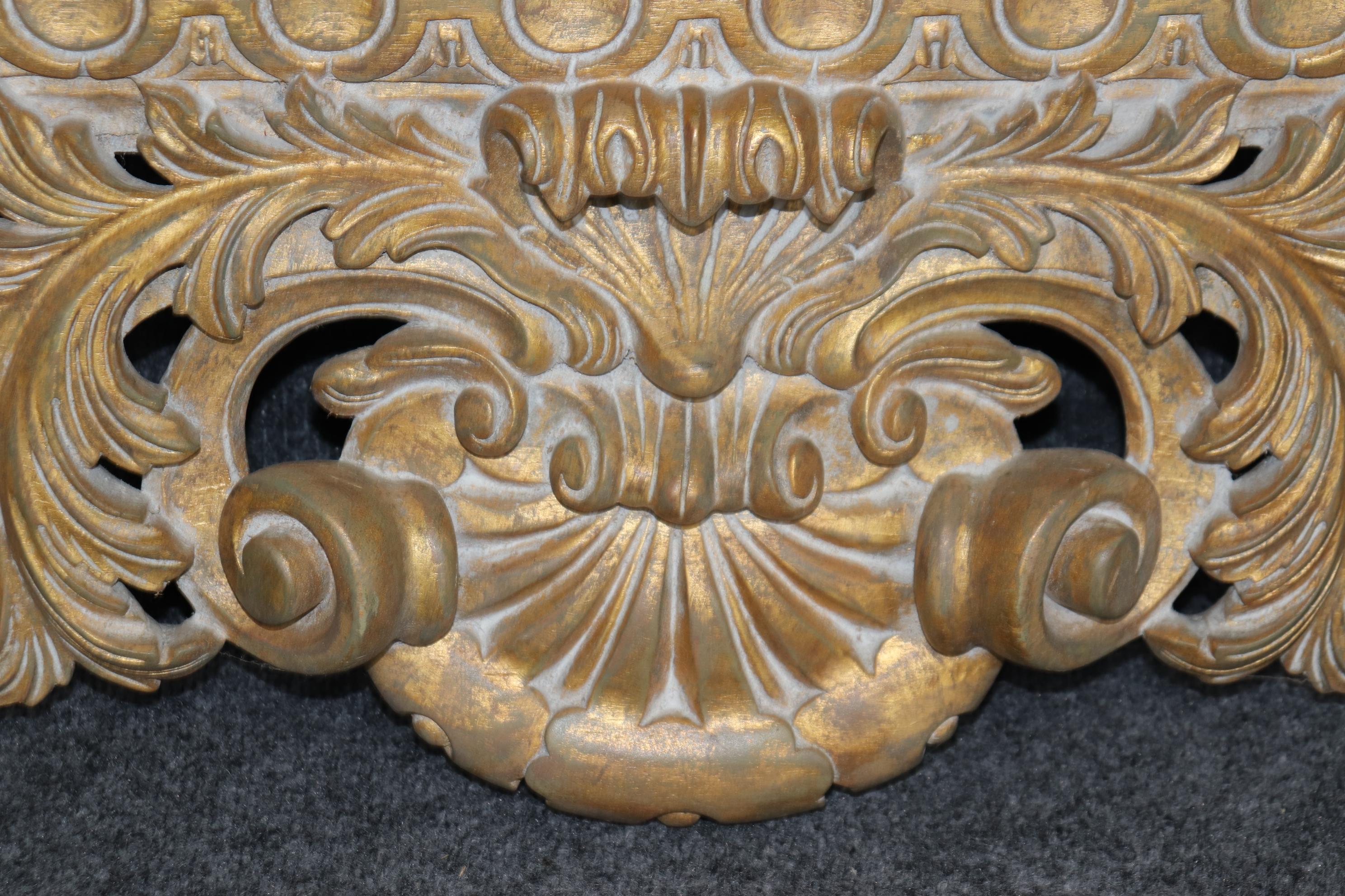 Elaborately Hand-Carved LaBarge Florentine Style Genuine Gold Gilded Wall Mirror In Good Condition In Swedesboro, NJ