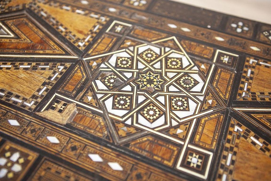 Elaborately Inlaid Spanish Game Table from the Late 19th Century 5