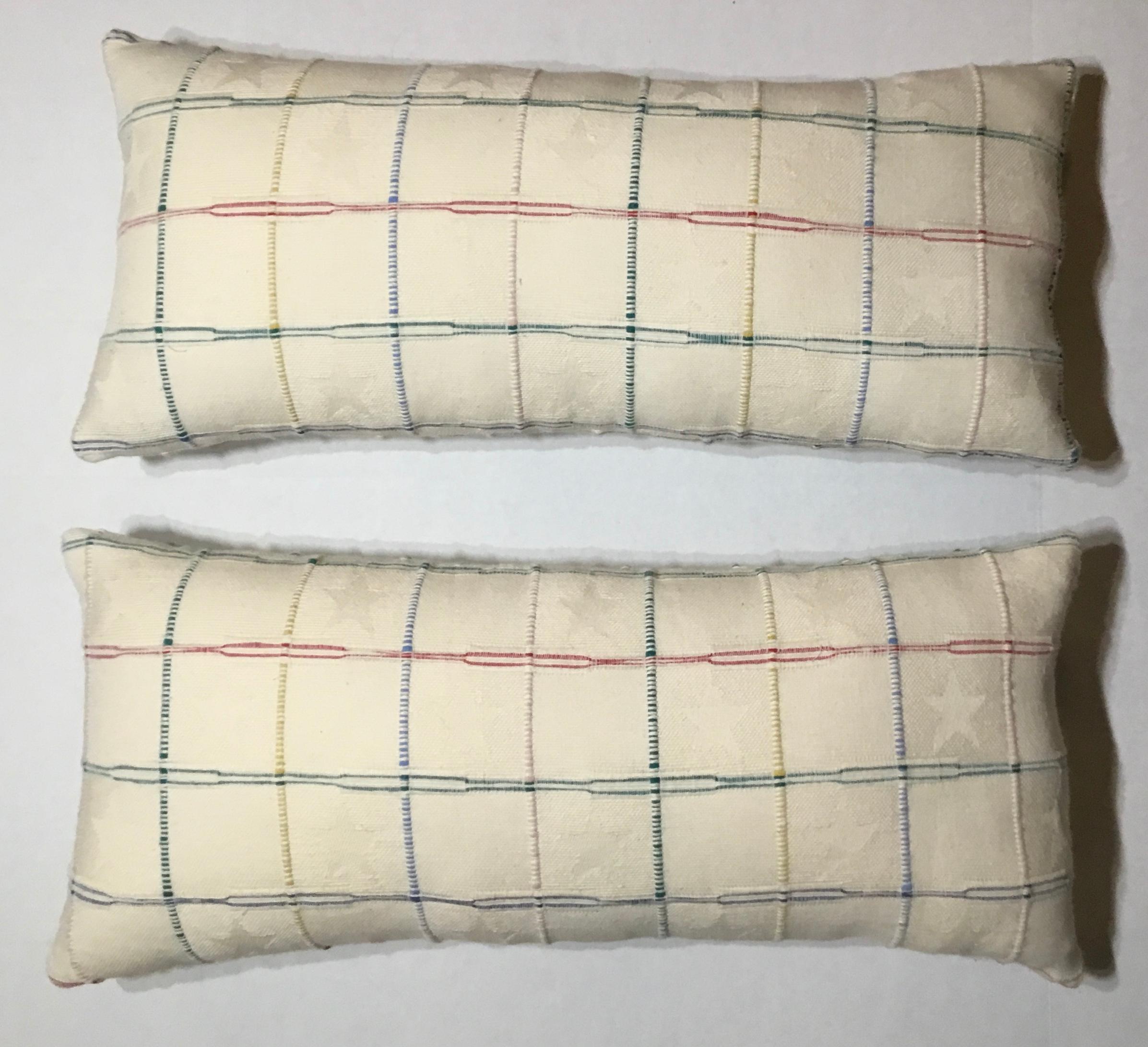 Elegant Pair of Decorative Pillows 9