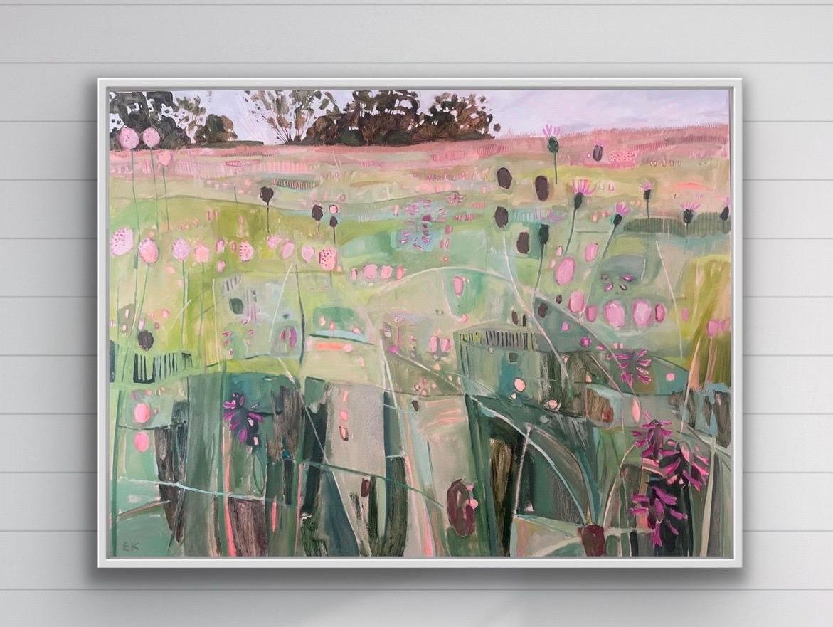 Se trata de una interpretación de un delicioso prado de flores silvestres de los Cotswolds, una zona de extraordinaria belleza natural, como lo demuestra este prado en plena floración con bonitas flores rosas y lilas, como el burnet y las orquídeas
