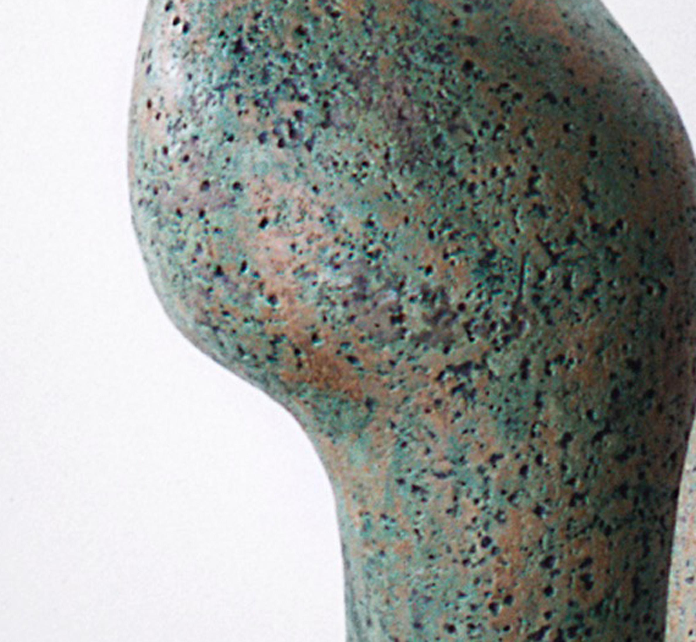 “Tête-a-Tête”, blue-green and brown ceramic sculpture of intimacy - Abstract Sculpture by Elaine Lorenz