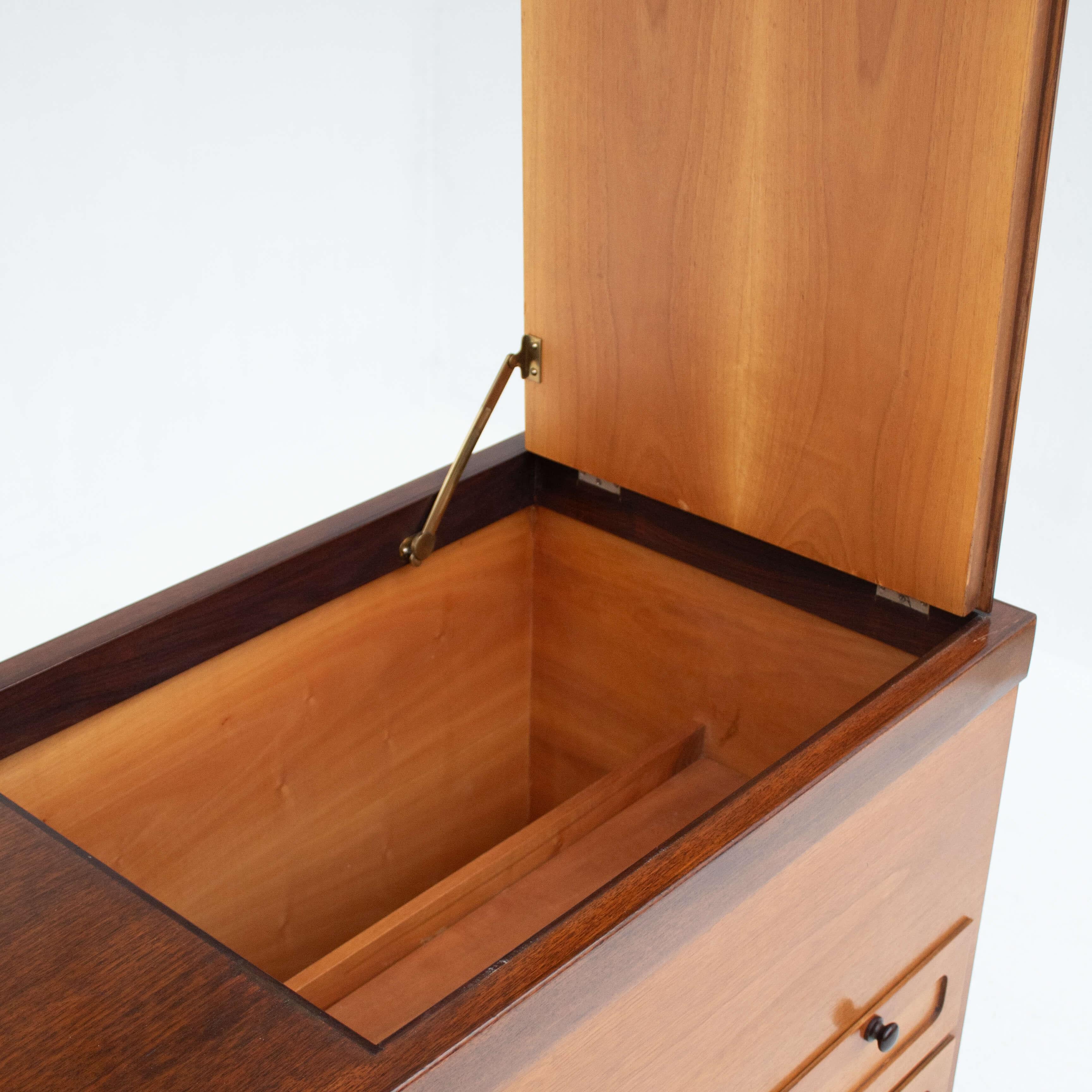 Veneer ELAM sideboard by Piero Ranzini, Italy 1960s For Sale