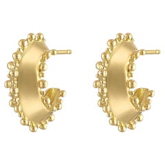 „Elanor“ – Skulpturale Statement-Creolen aus 18-karätigem Gold von Aneta Zae