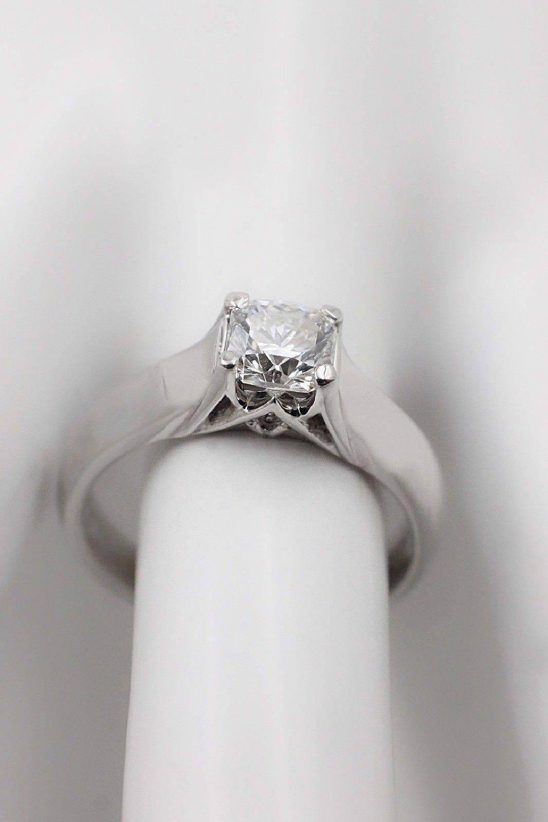 Radiant Cut Elara Radiant Diamond Engagement Solitaire Ring 0.71 Carat I VVS1 in Platinum