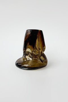 Elara Vase I in Blown Glass by Homa