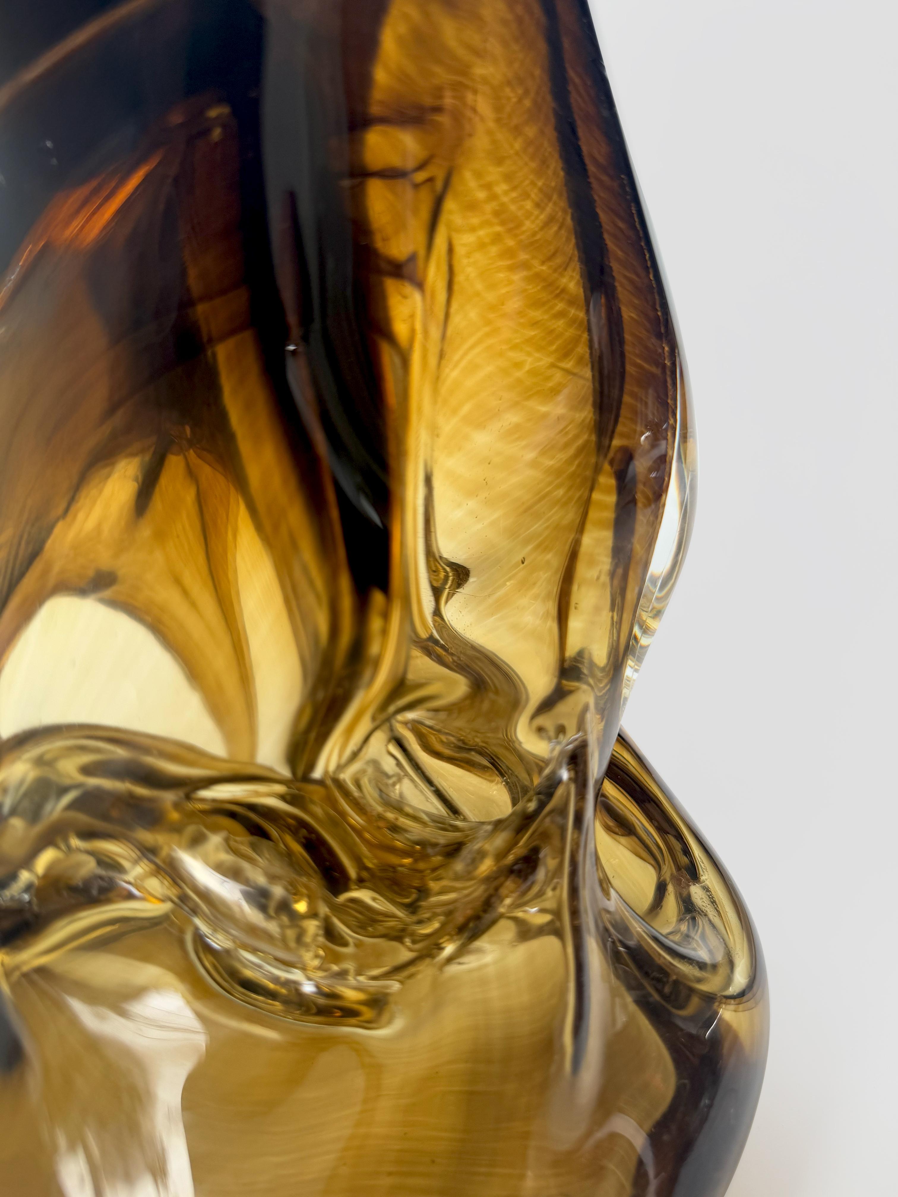 Modern Elare Vase I For Sale