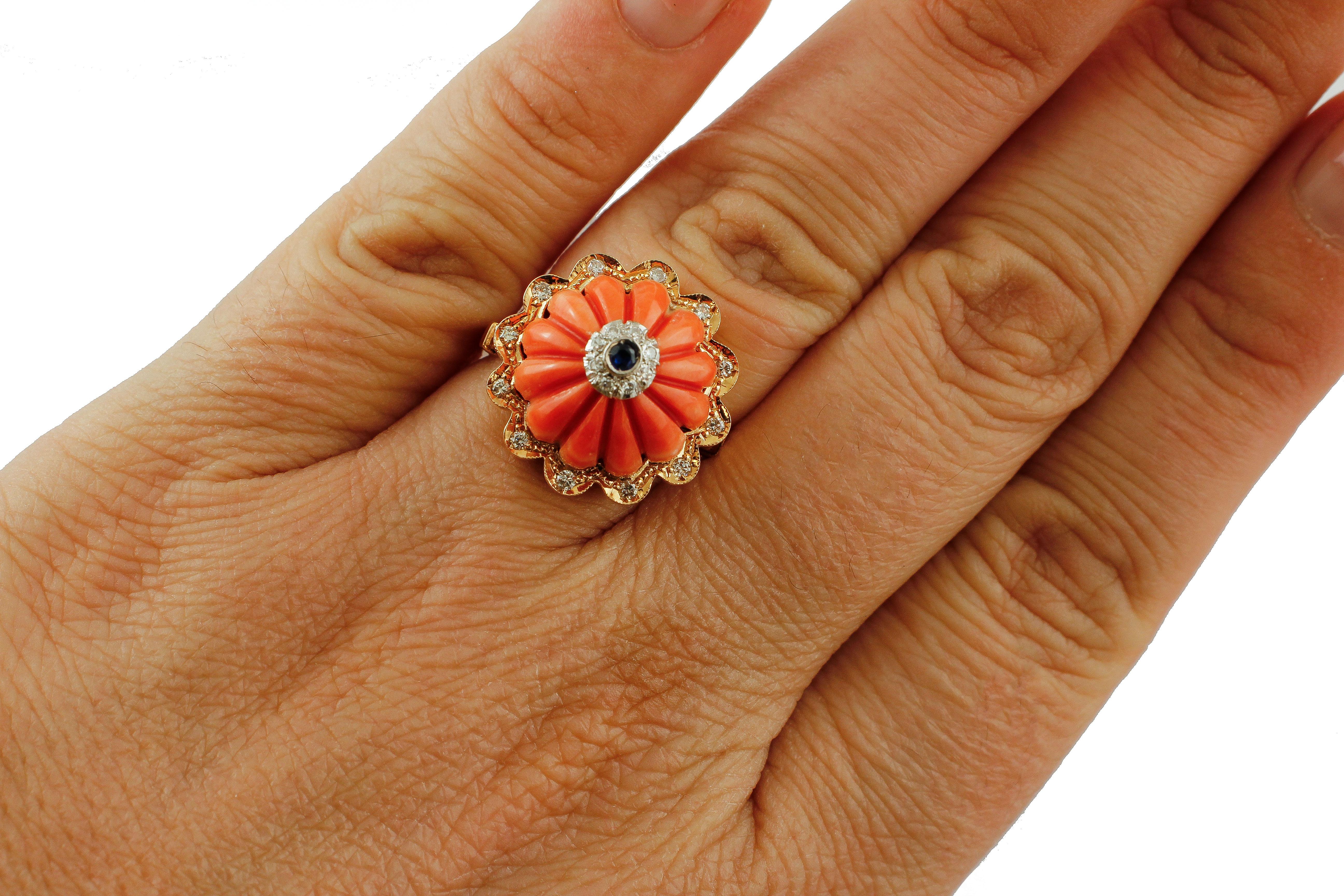 Elatius Coral, Diamonds, Sapphire, 14 Karat Rose Gold Vintage Ring In Good Condition In Marcianise, Marcianise (CE)