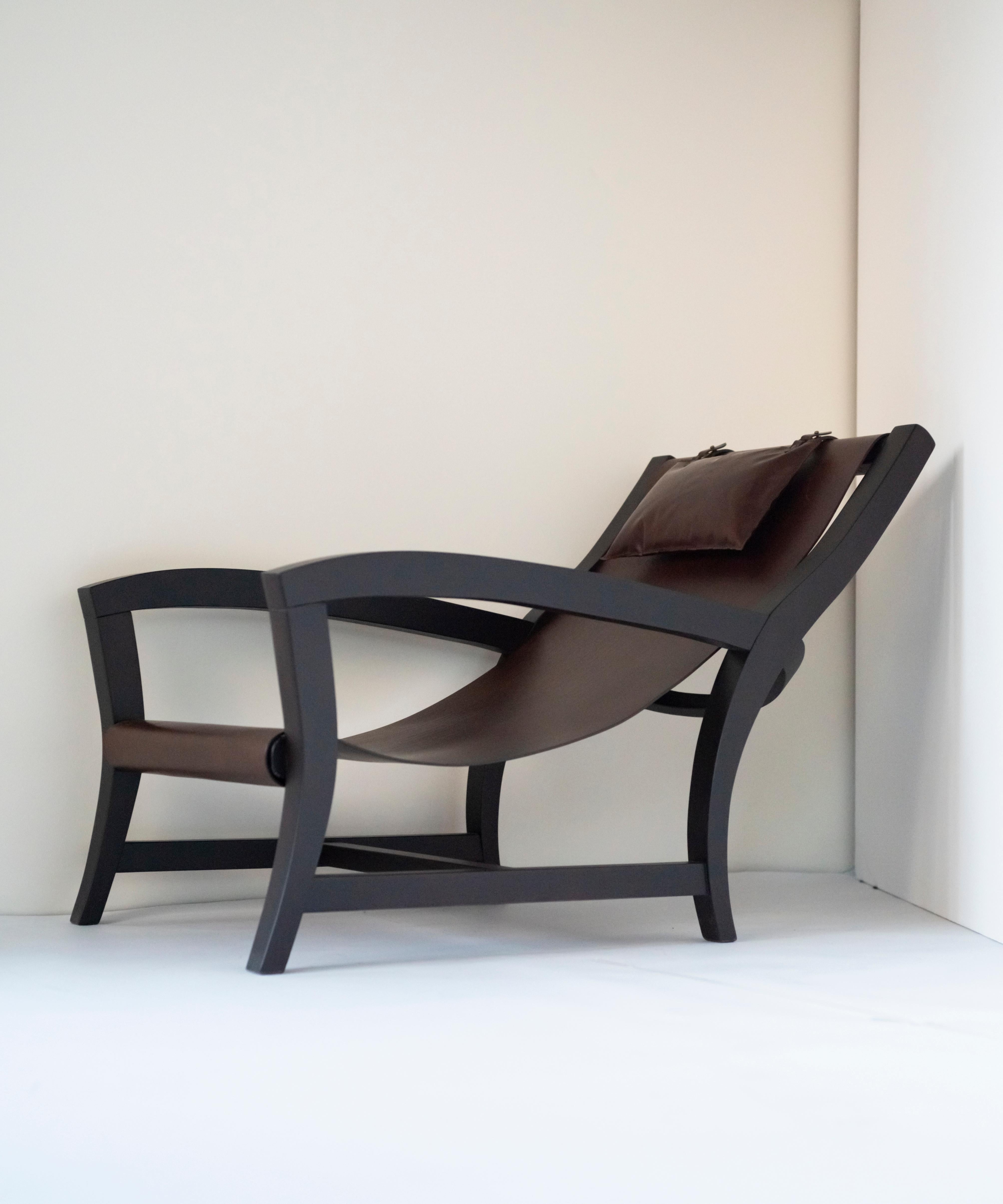 Elba, Deckchair Inspiration for This Leather and Beechwood Indoor Lounge Chair 1