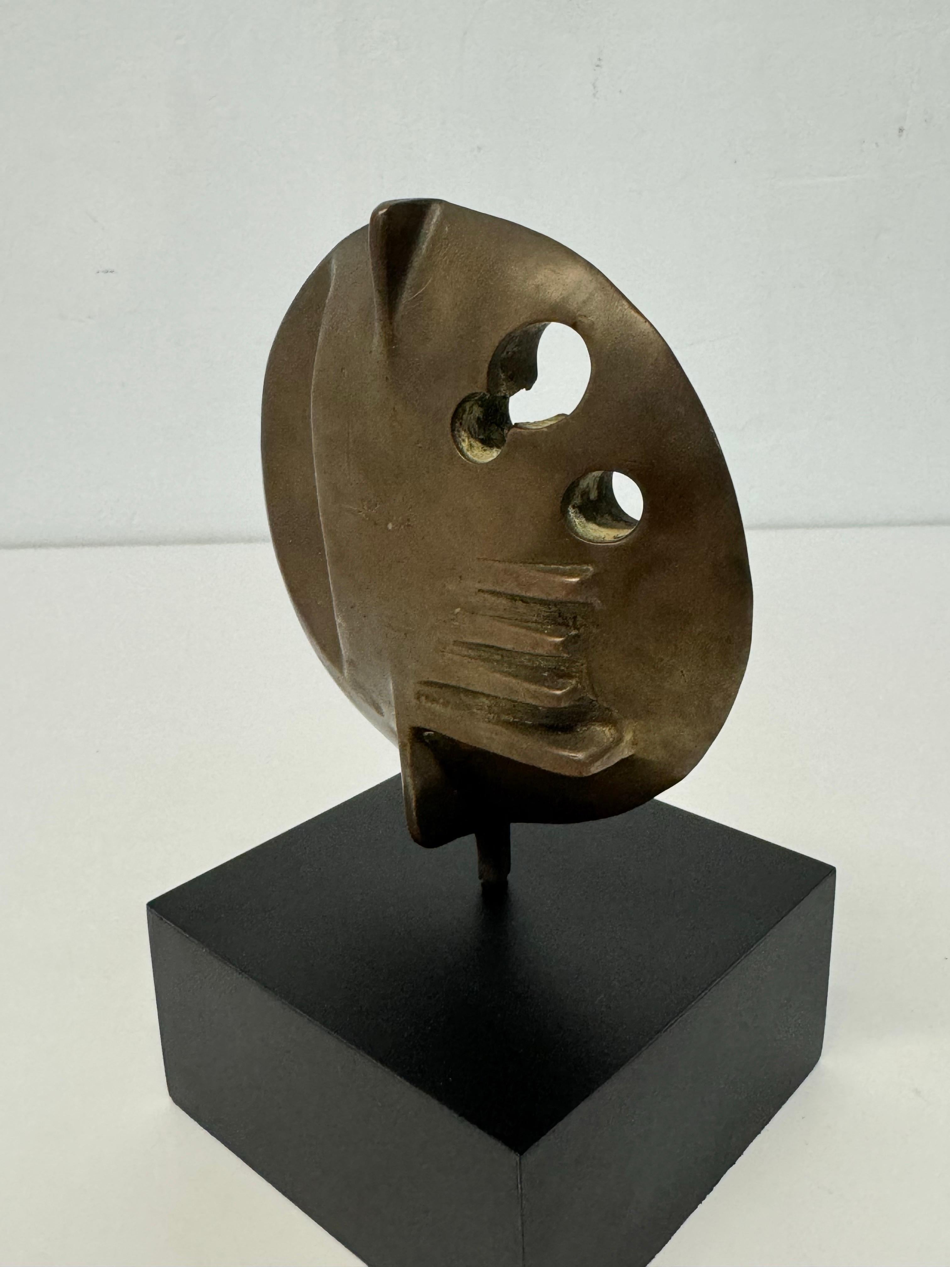 Italiano Scultura moderna astratta in bronzo di Elcio Becheroni, anni '60 in vendita